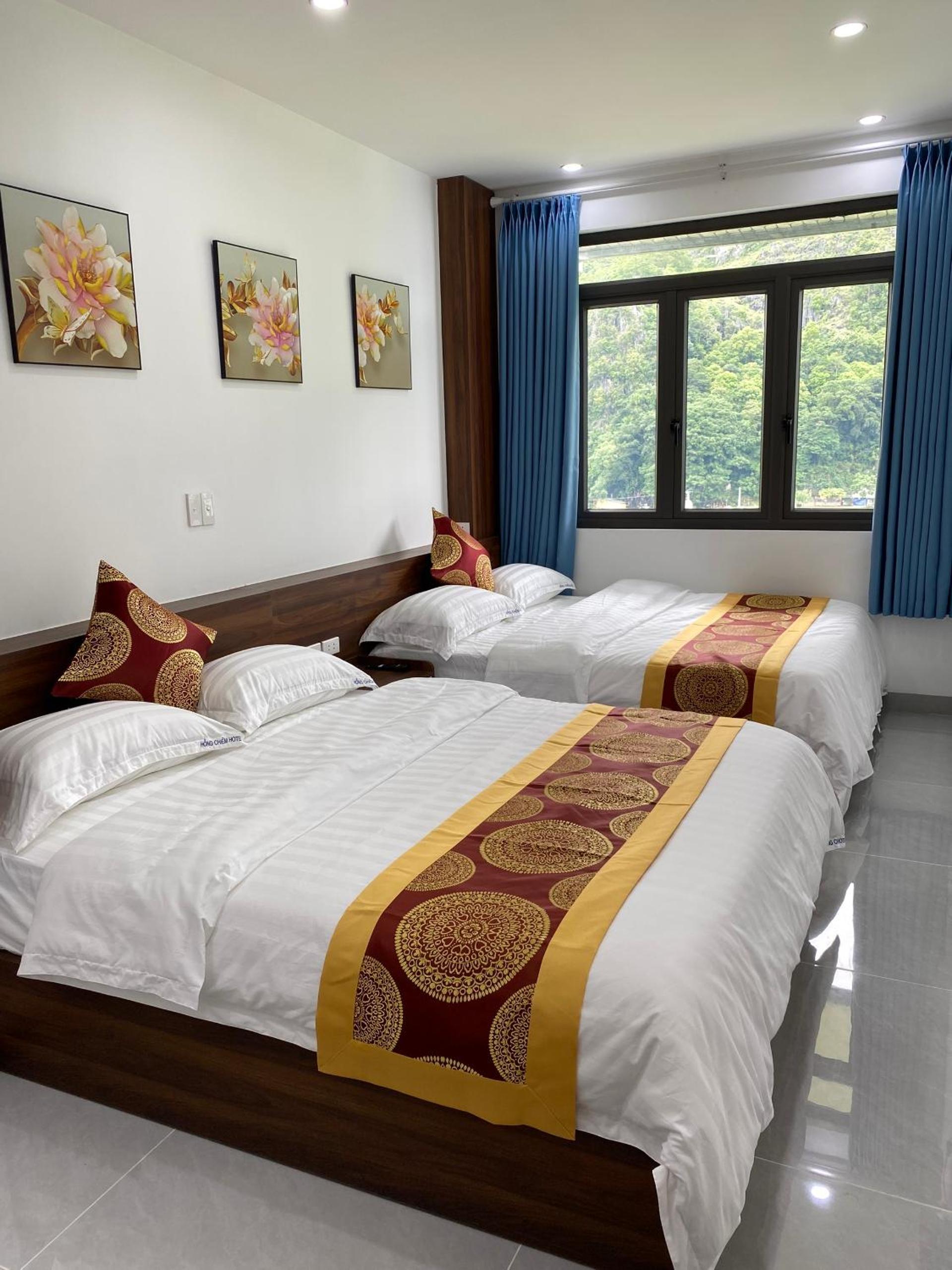 Quadruple Room With Mountain View