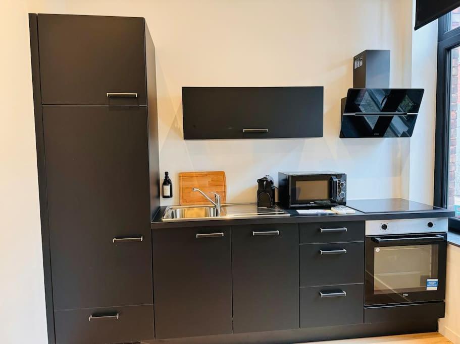 One-Bedroom Apartment photo 2