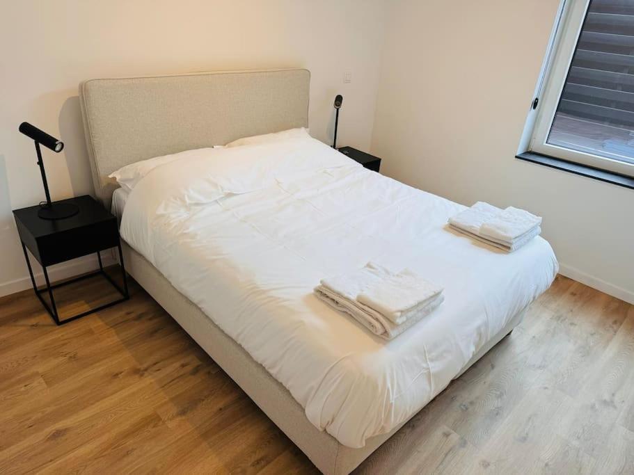 One-Bedroom Apartment photo 3