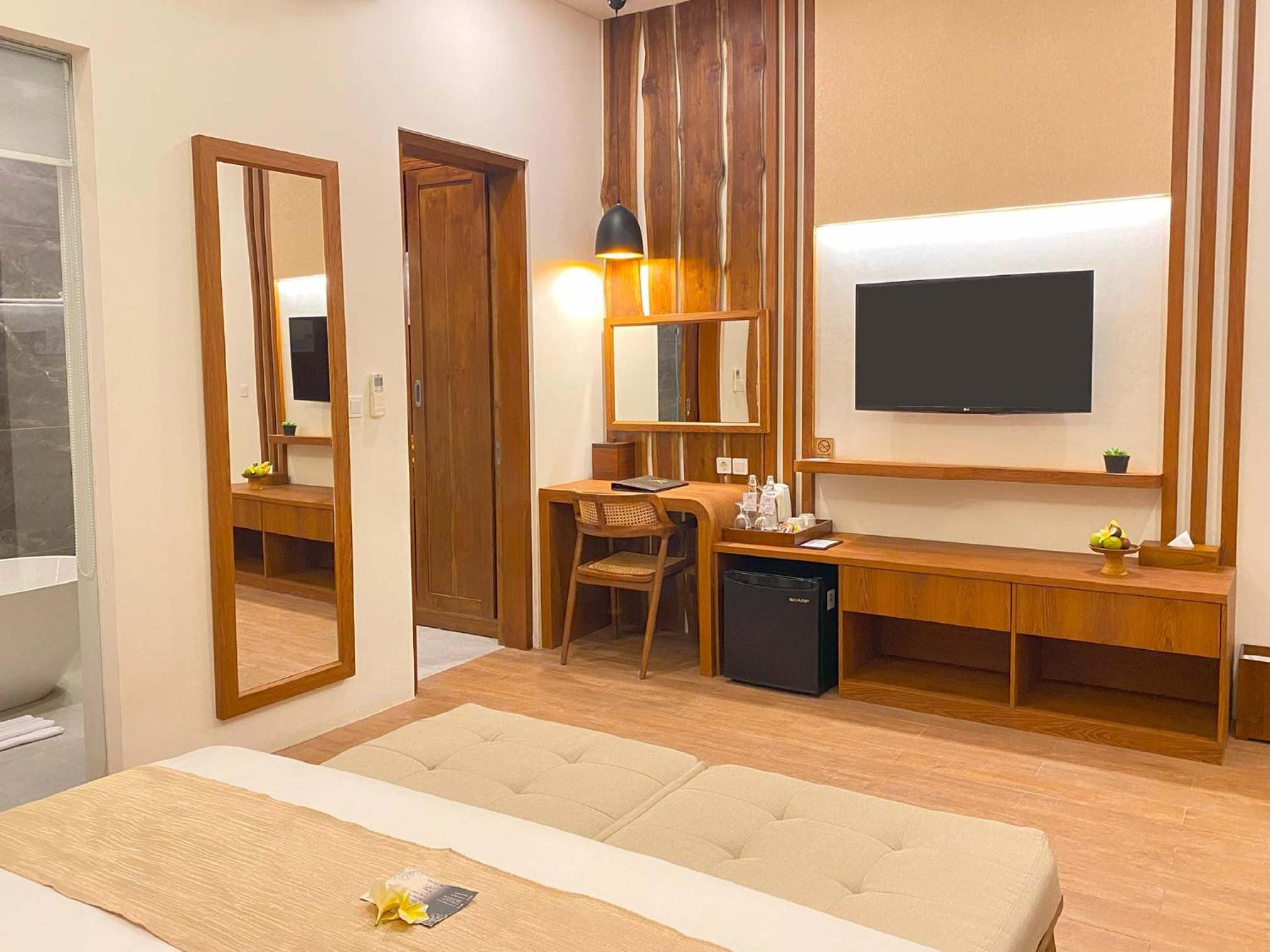 Deluxe Twin Room - Photo 2