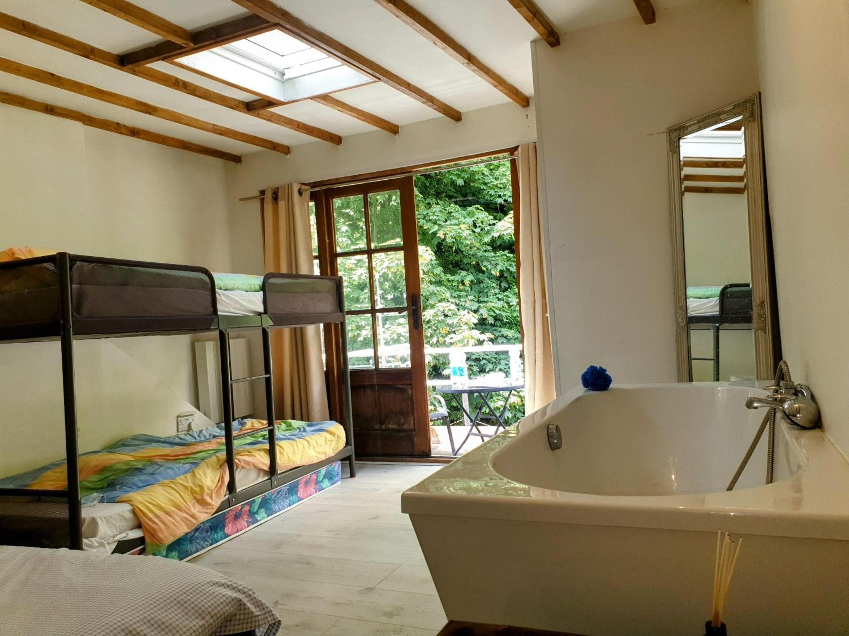 Family Room with Terrace photo 1