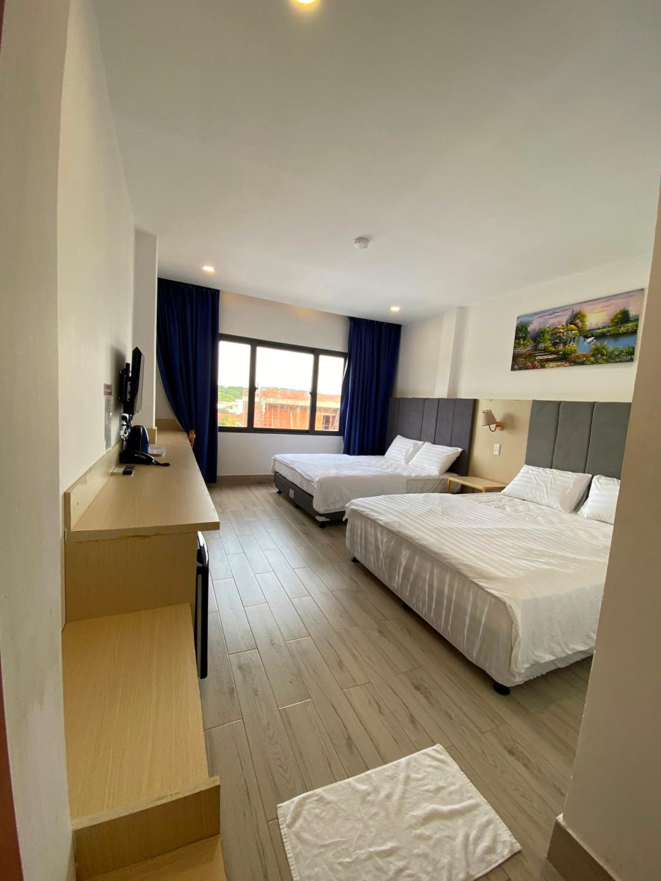 Quadruple Room - Photo 6