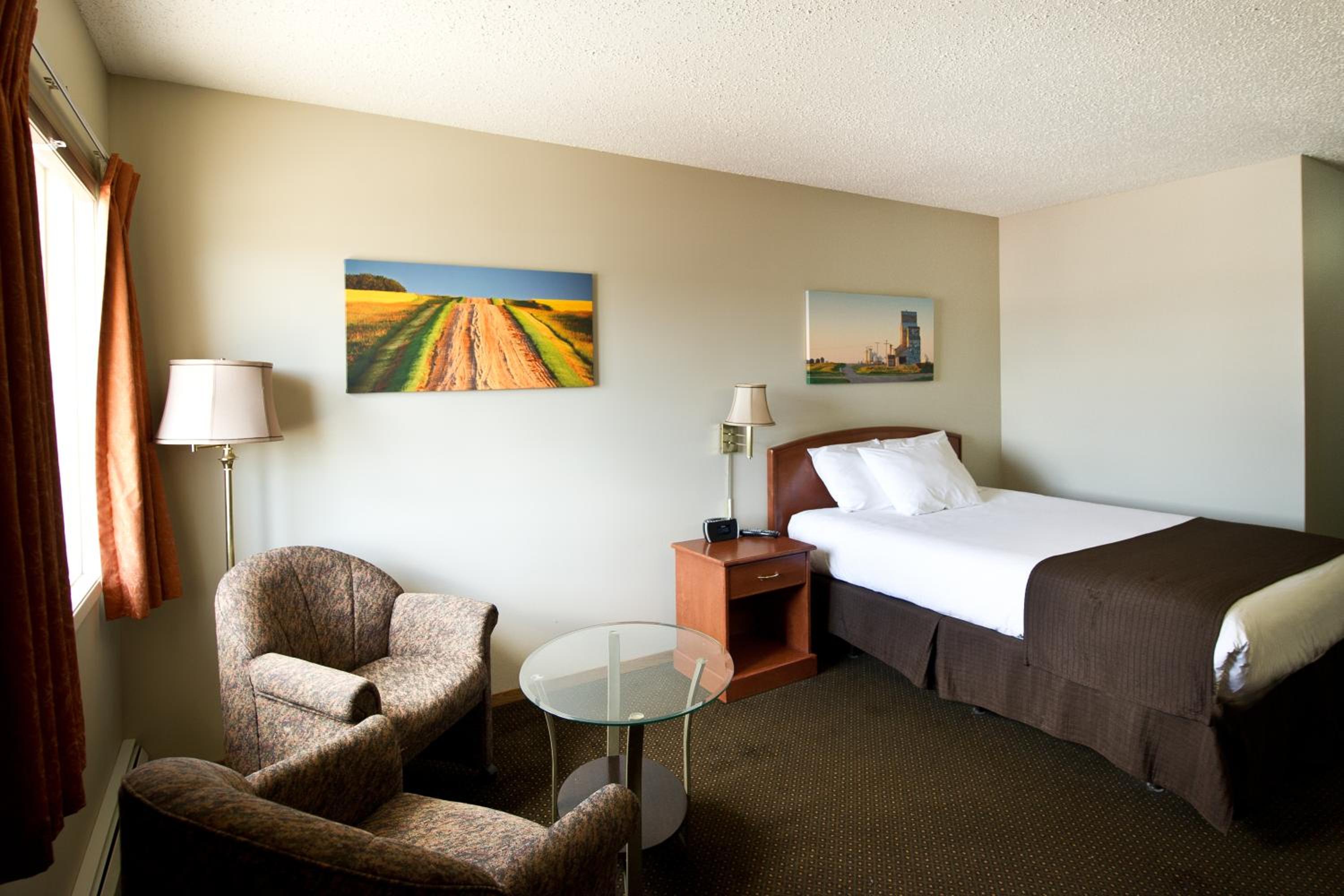 Queen Suite photo 1