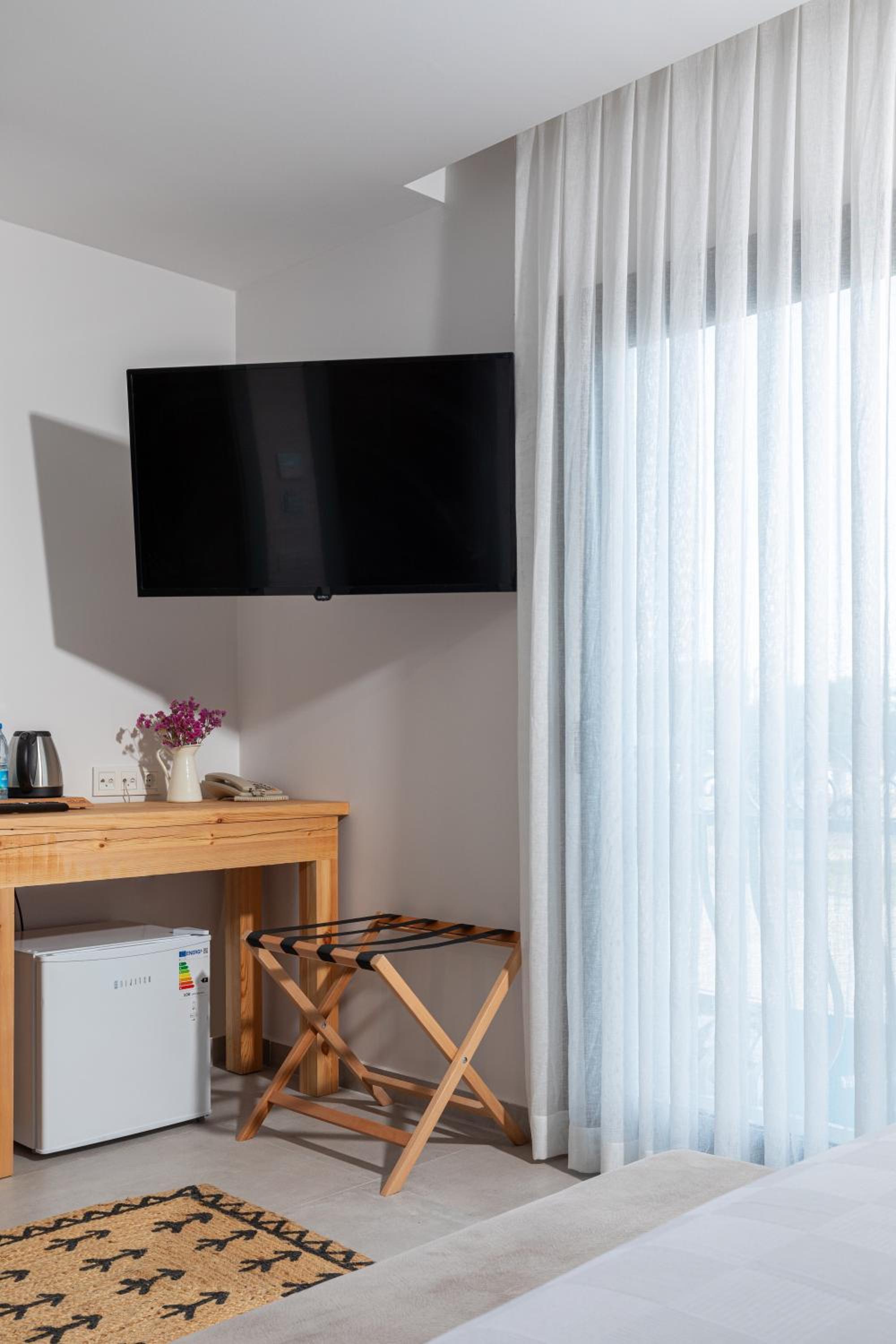 Superior Double Room - Photo 4