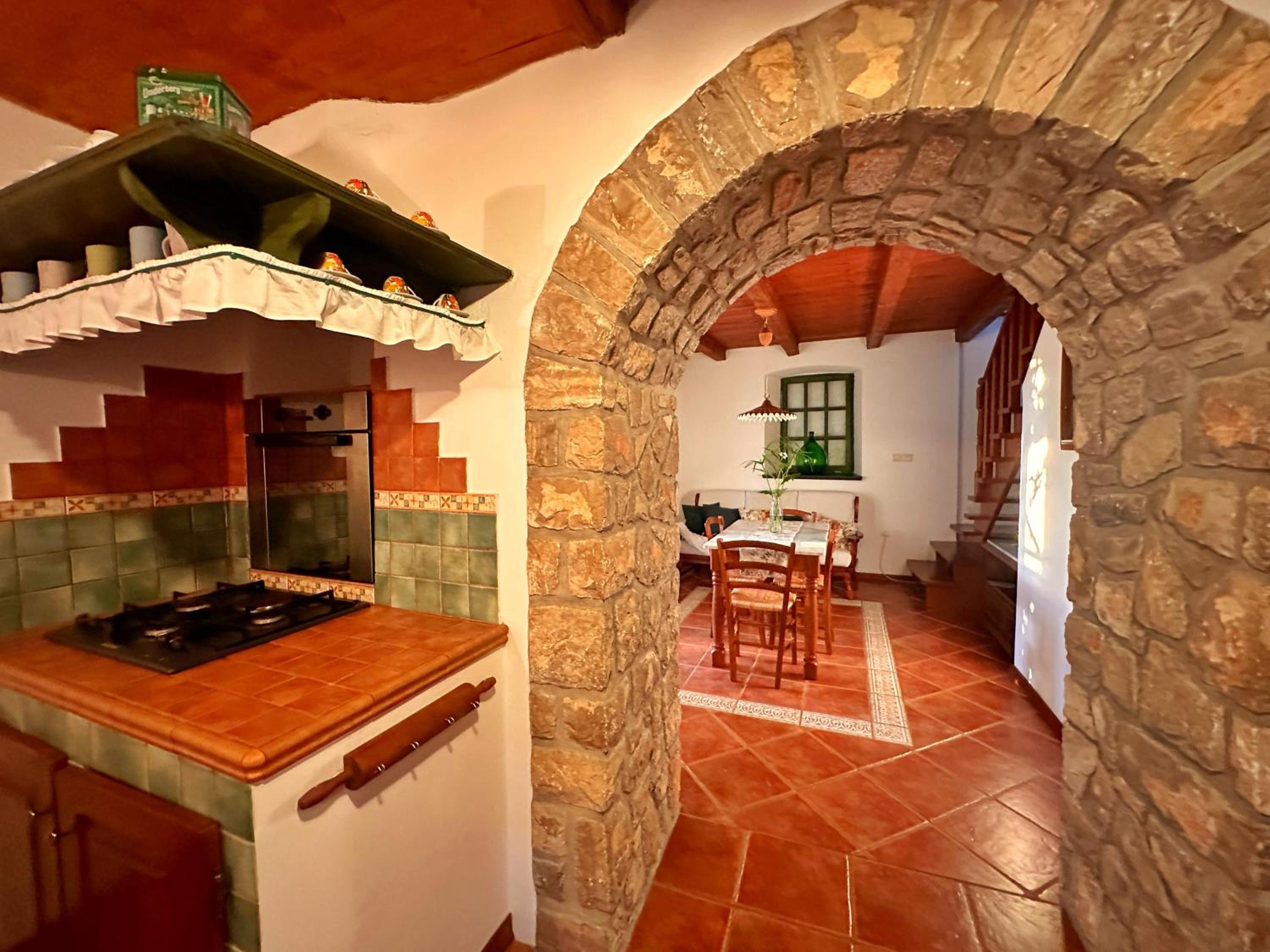 Apartment - Split Level photo 2