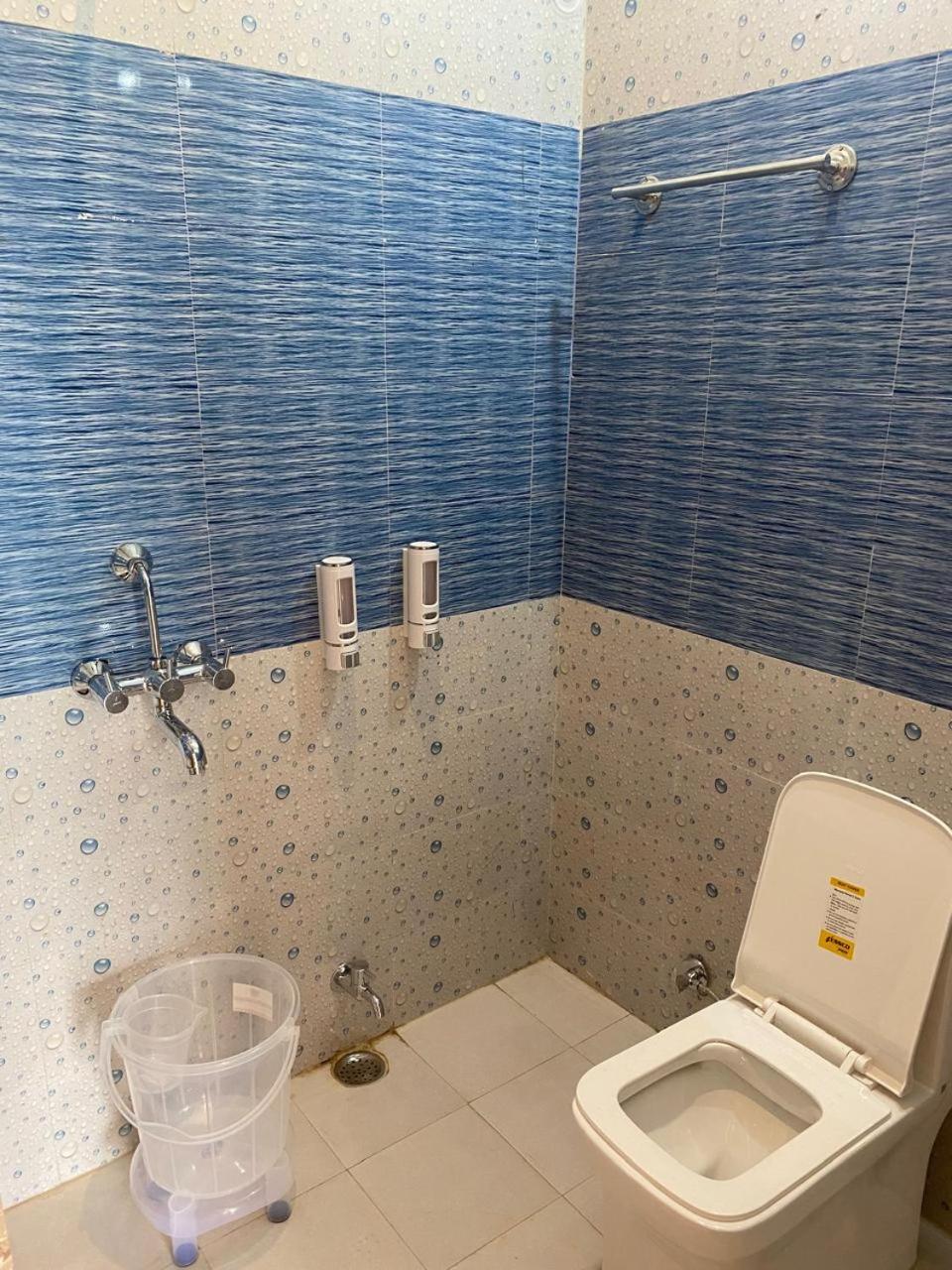 Superior King Room photo 2