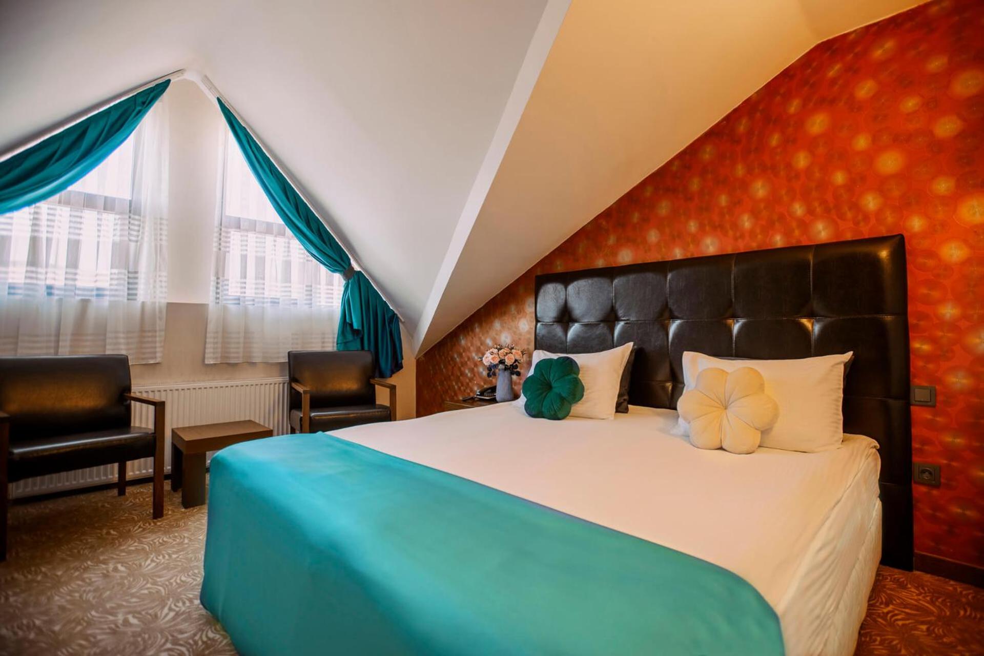 Suite photo 1