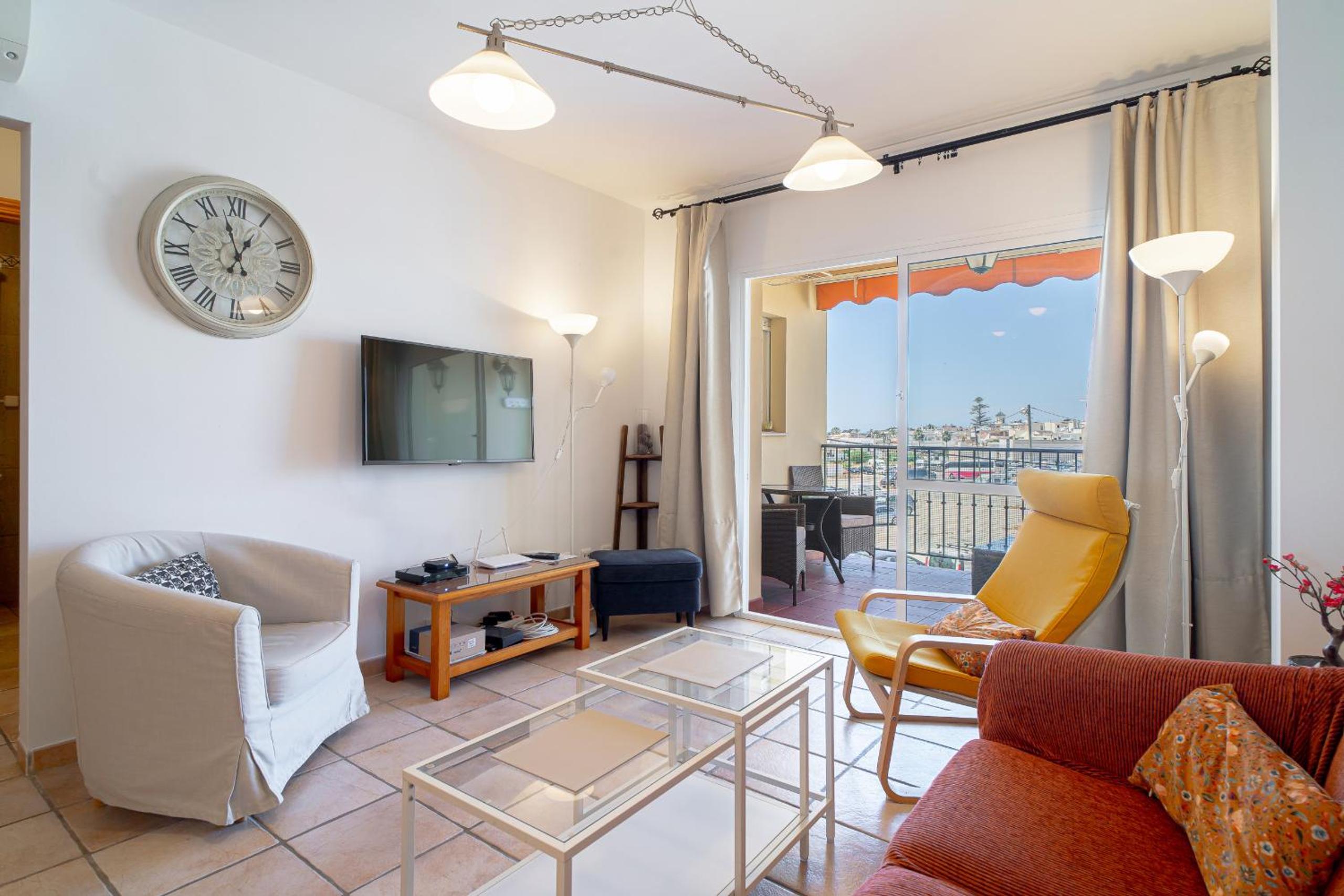 Apartamento con Balcón