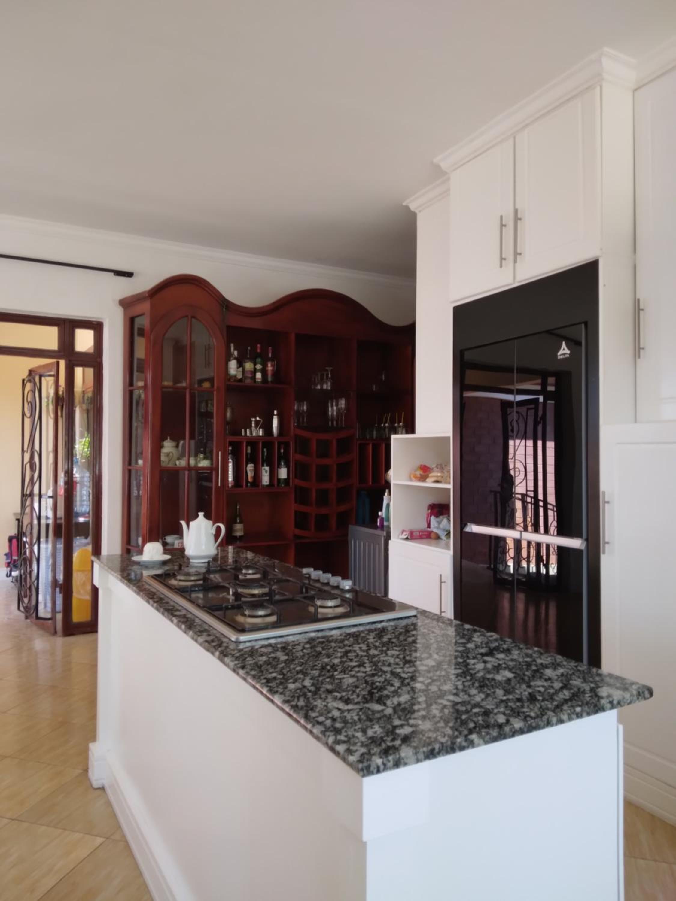 Three-Bedroom Villa - Photo 21
