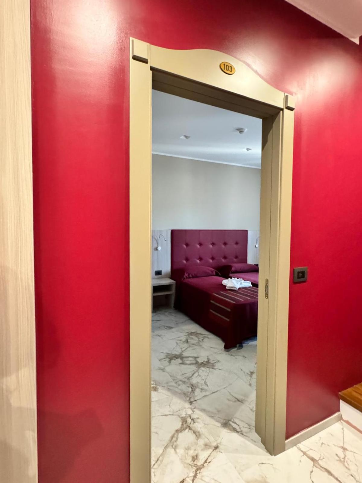 Double or Twin Room photo 1