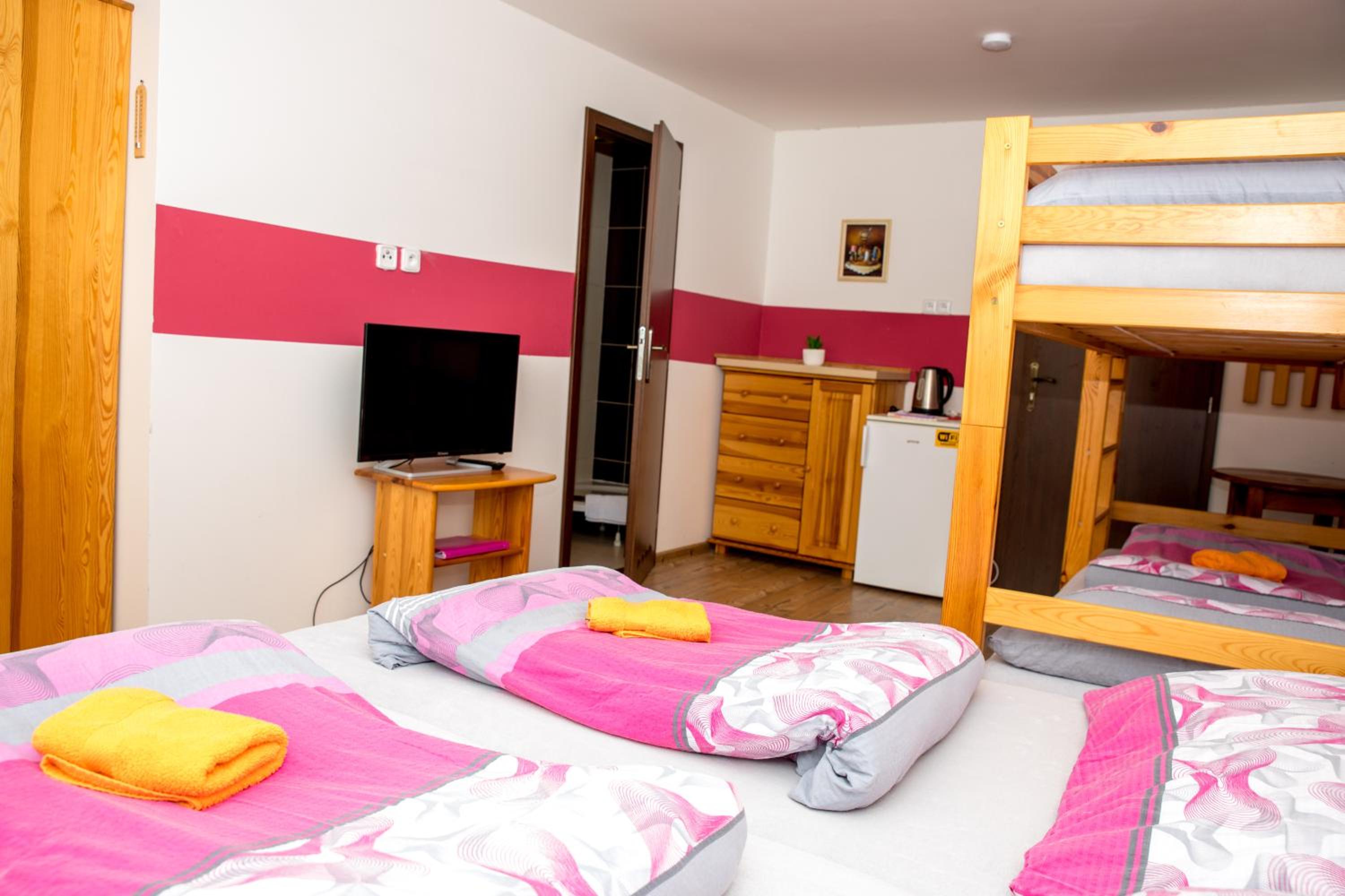 Quadruple Room photo 3