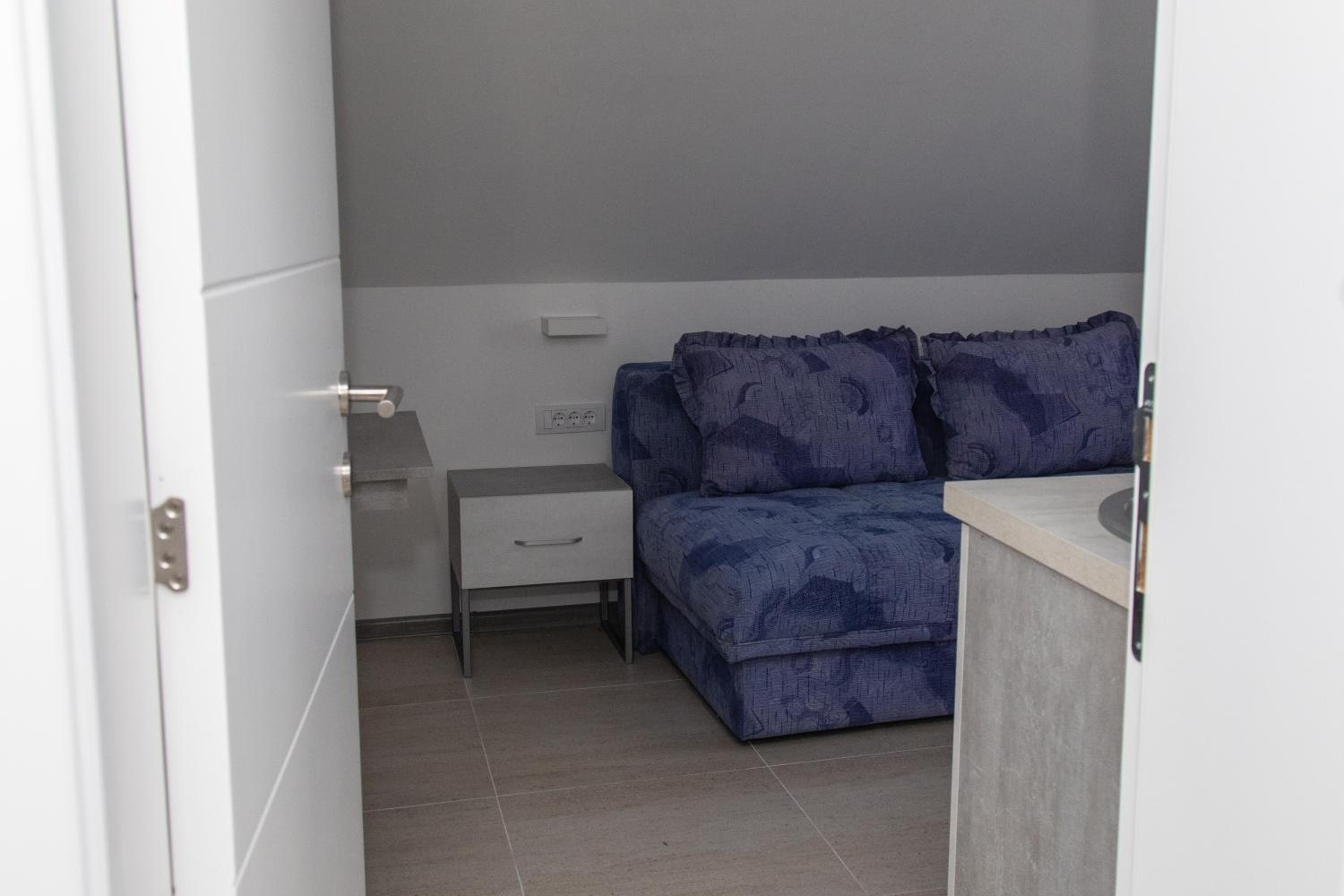 Apartment with Balcony photo 1