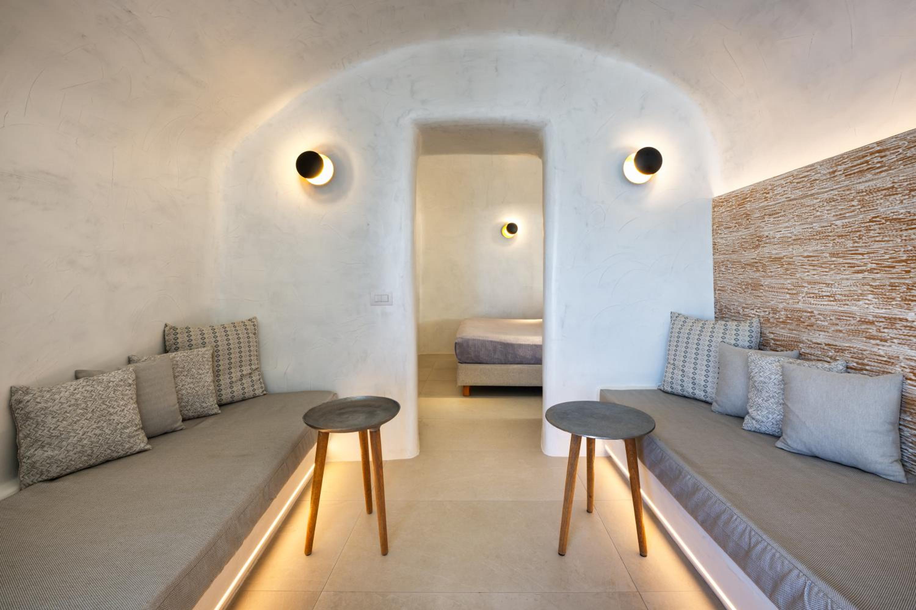 Deluxe Suite with Caldera View