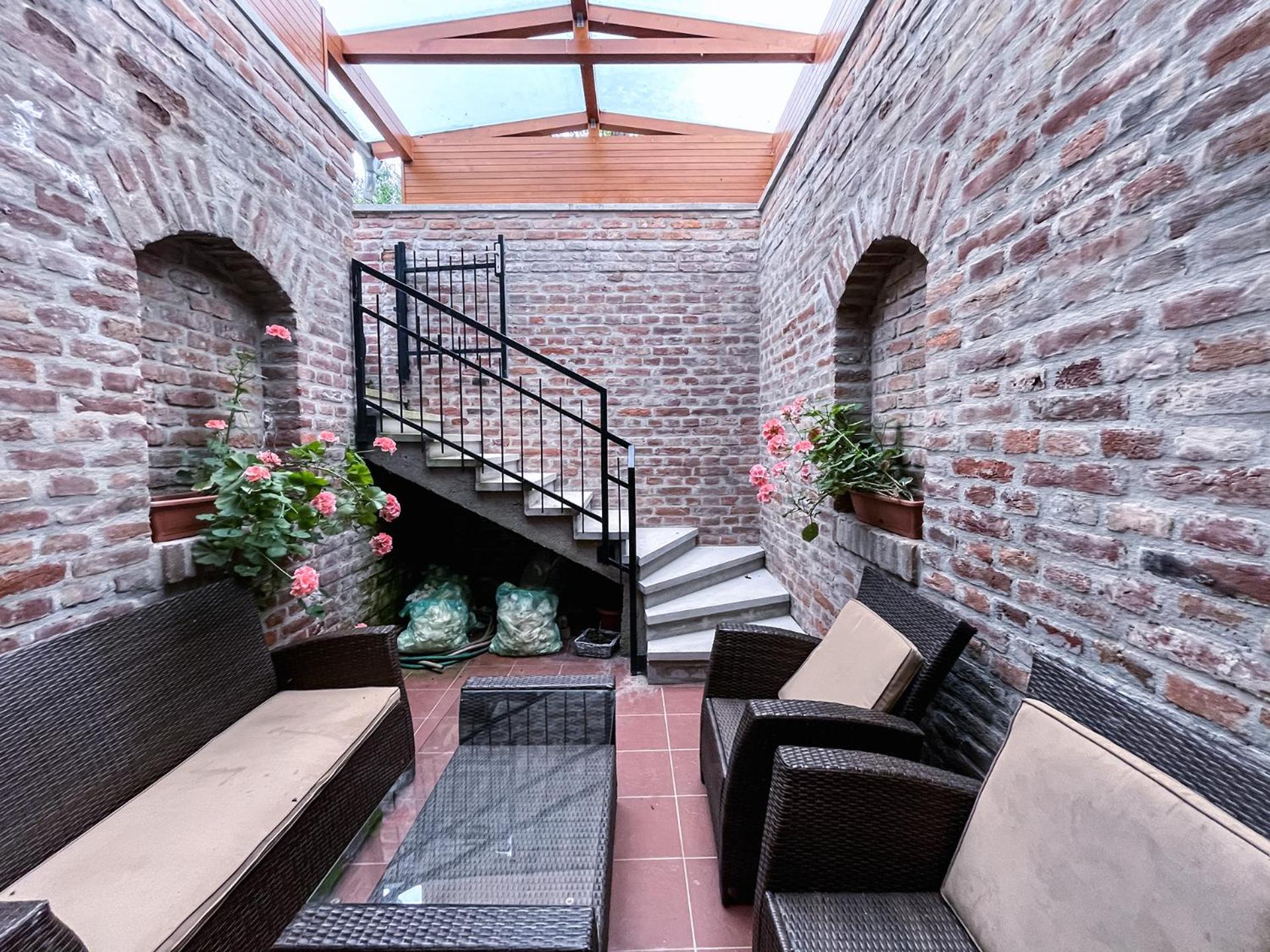 Studio with Balcony photo 1