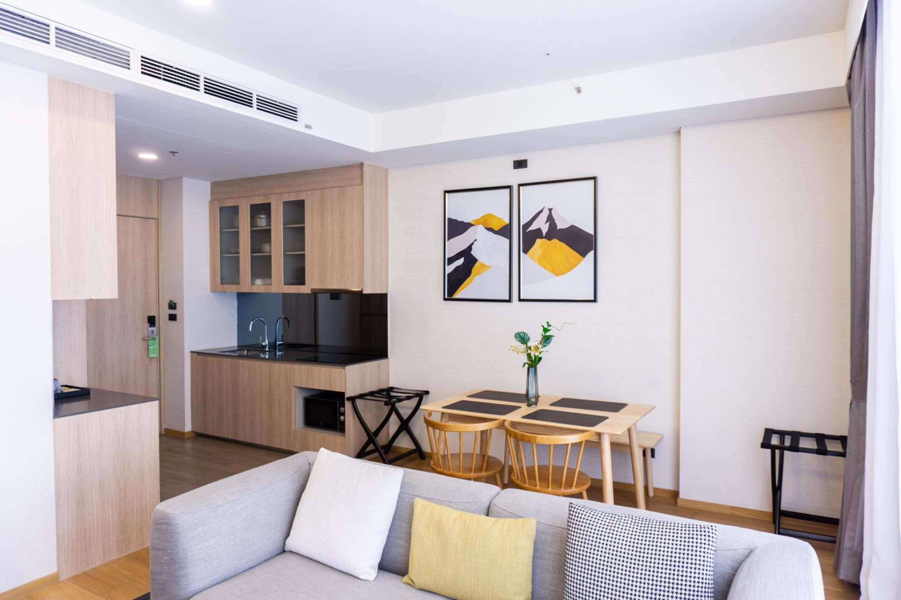 Two-Bedroom Premier Suite photo 3