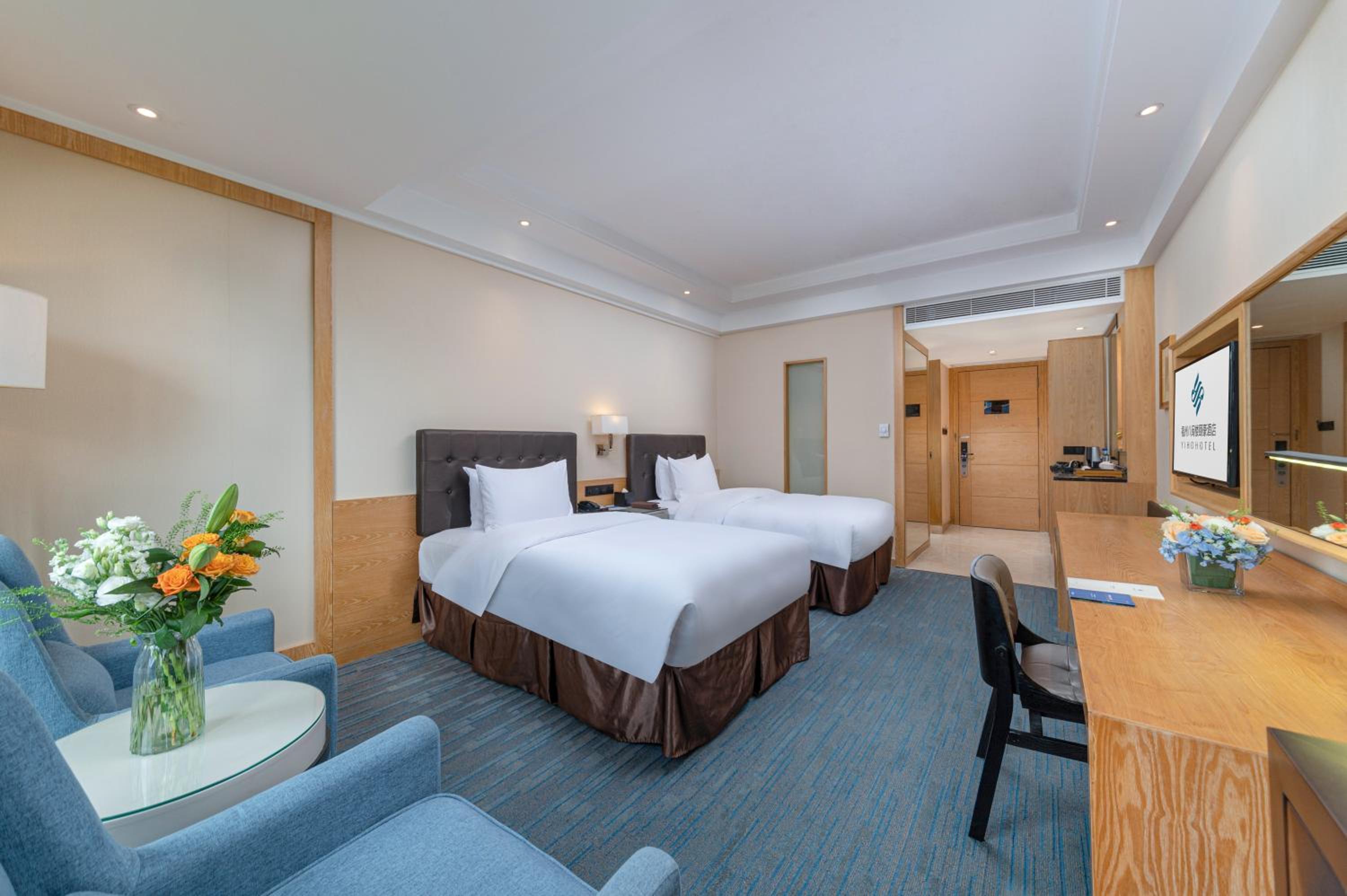 Double or Twin Room with Bathroom photo 2
