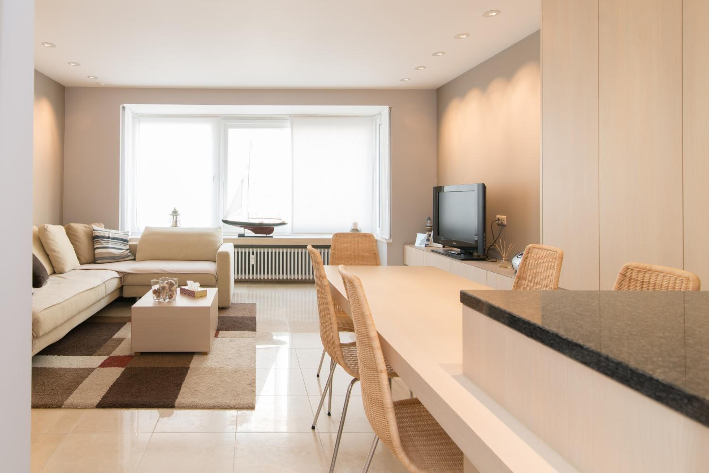 Two-Bedroom Apartment with Balcony photo 1