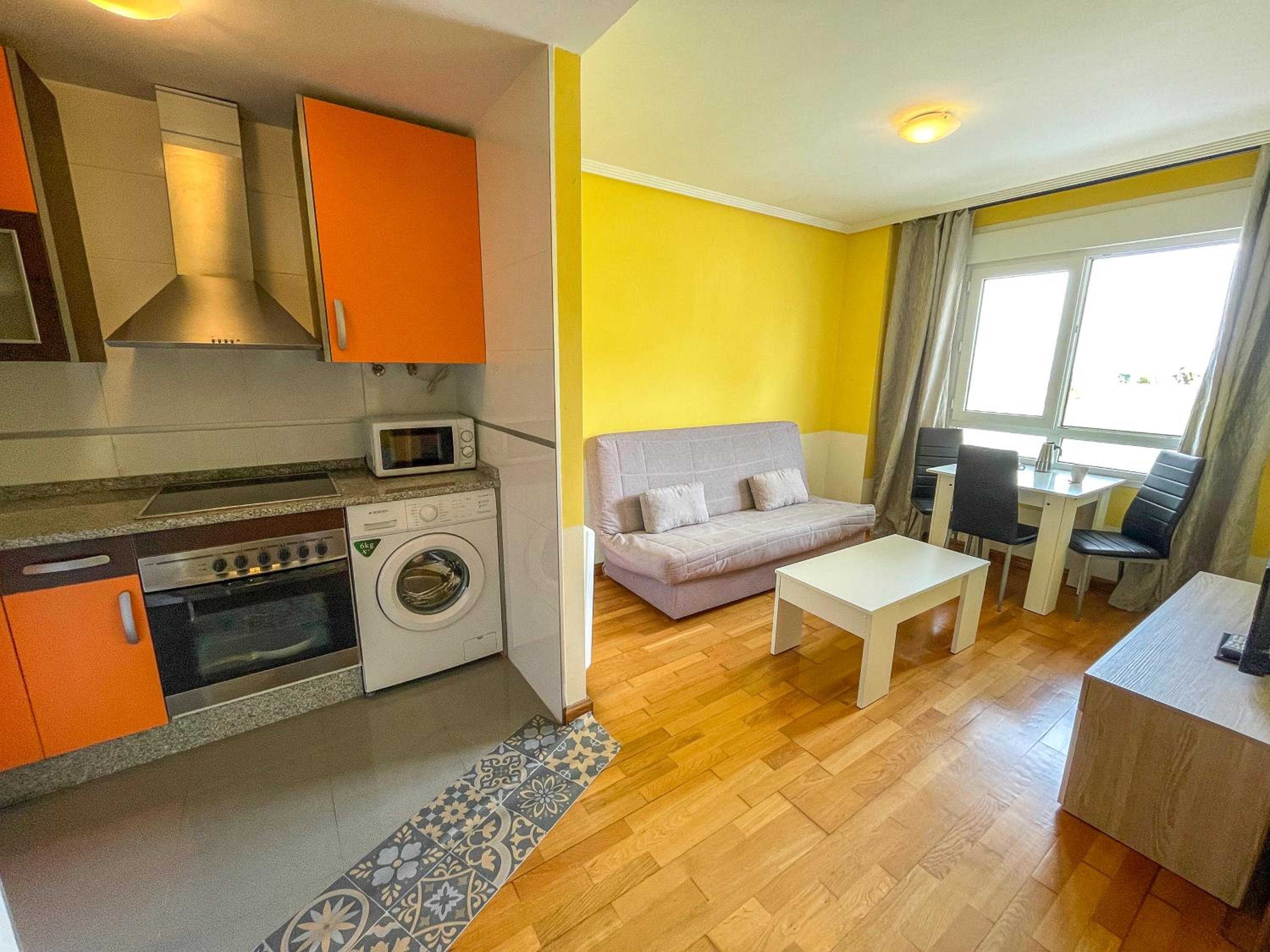 One-Bedroom Apartment photo 2