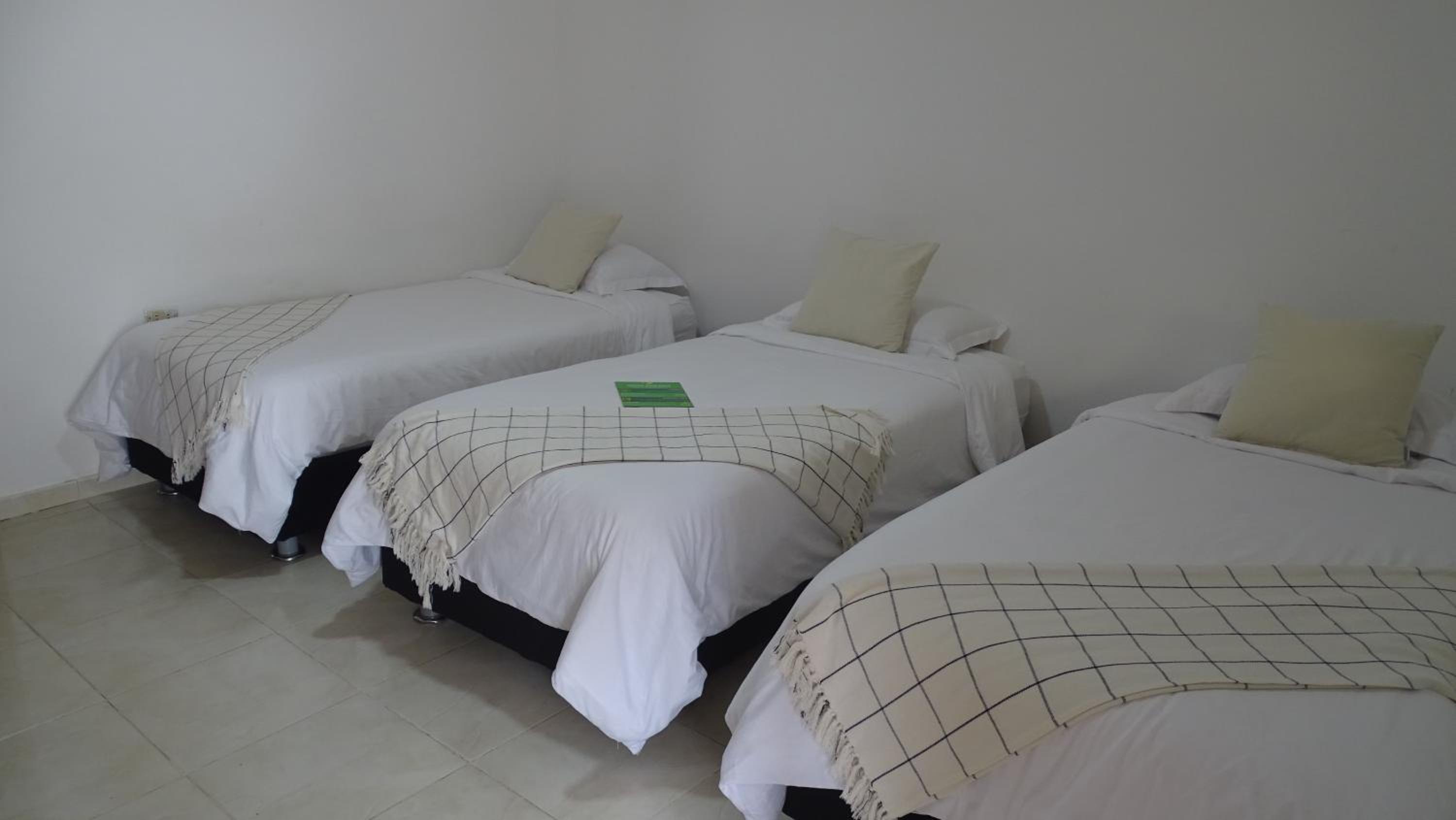 Classic Triple Room photo 2