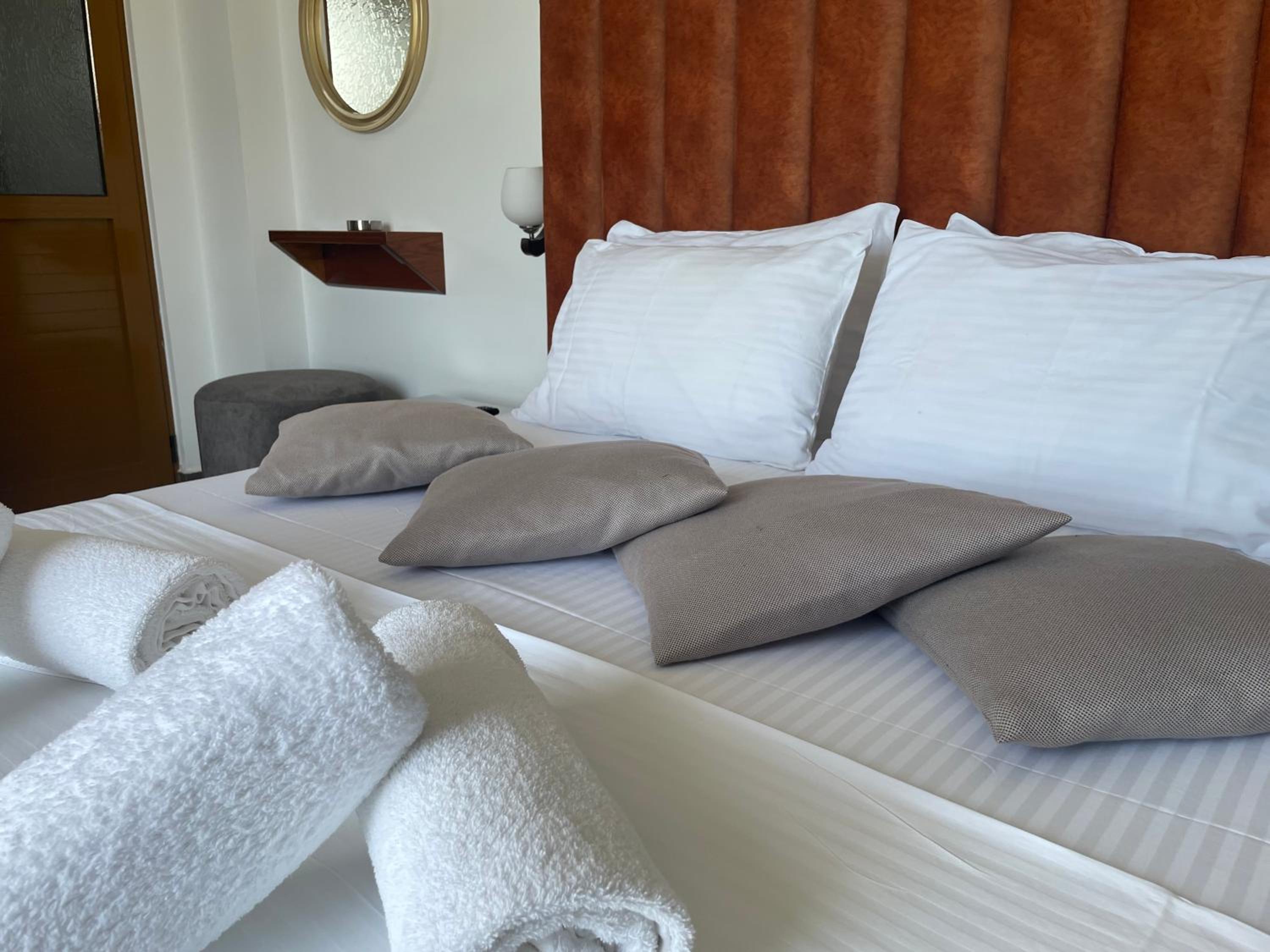 Superior Suite with Panoramic Sea View photo 2