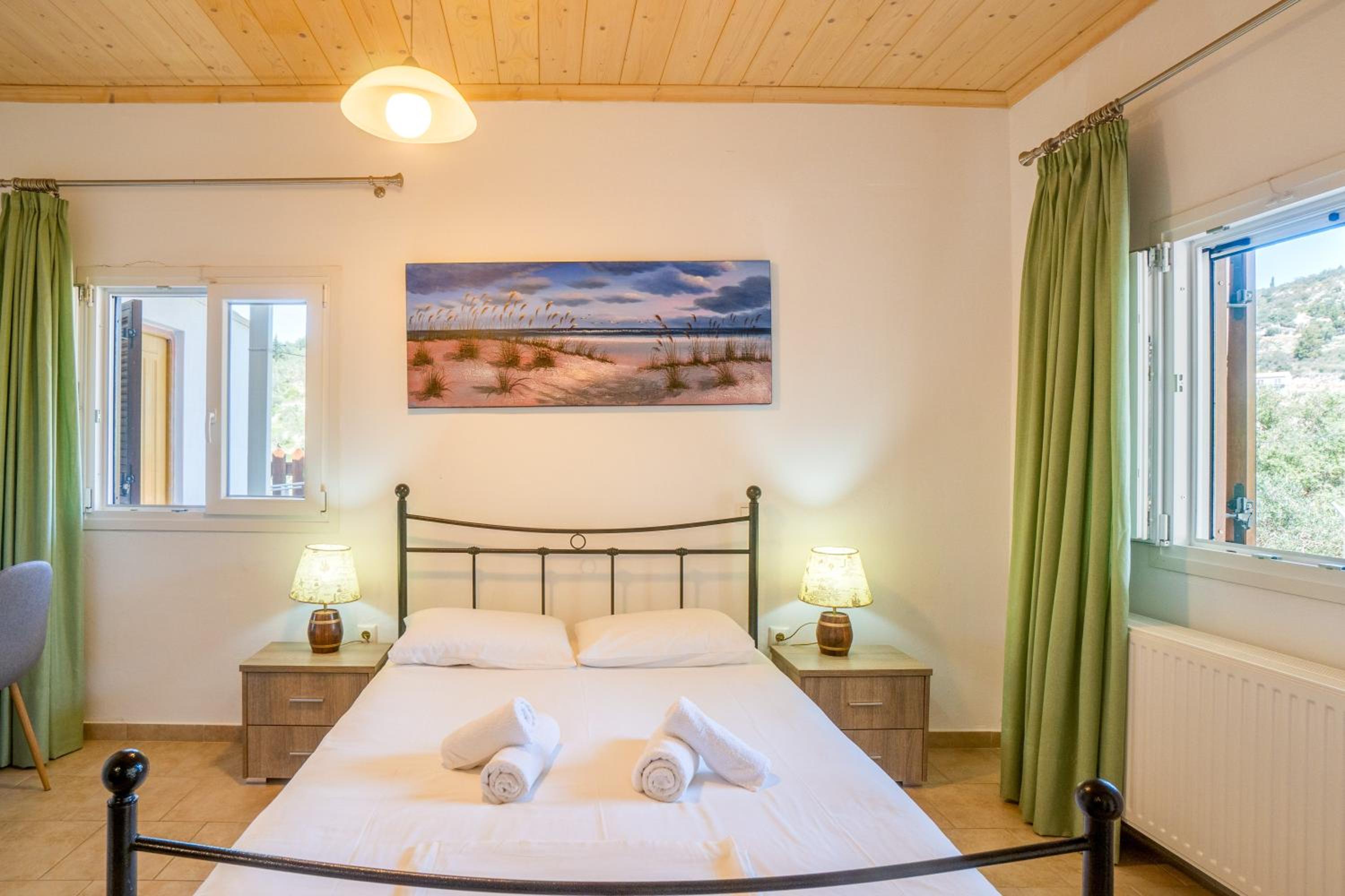 Superior One-Bedroom Apartment with Balcony photo 2