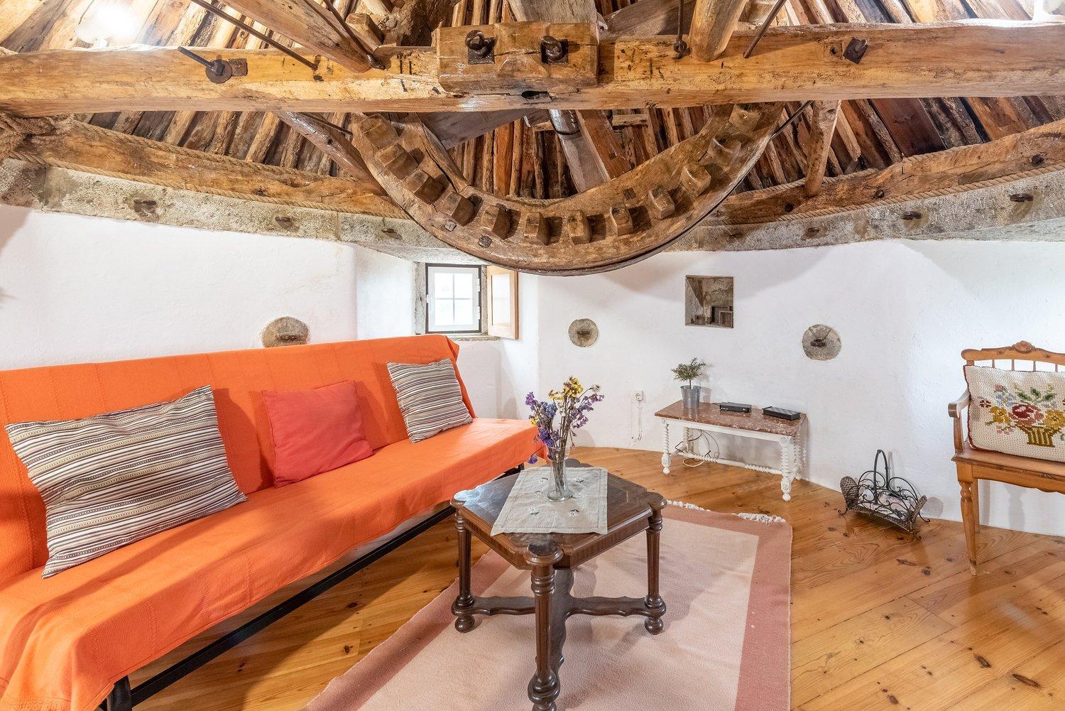 One-Bedroom House - Photo 16