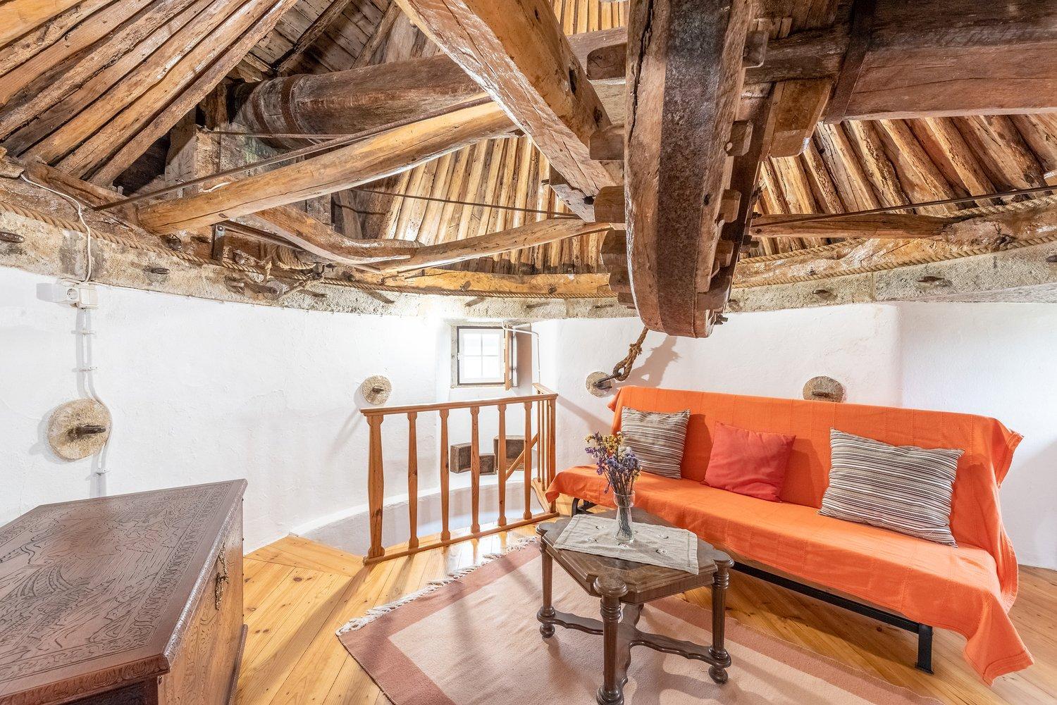 One-Bedroom House - Photo 23