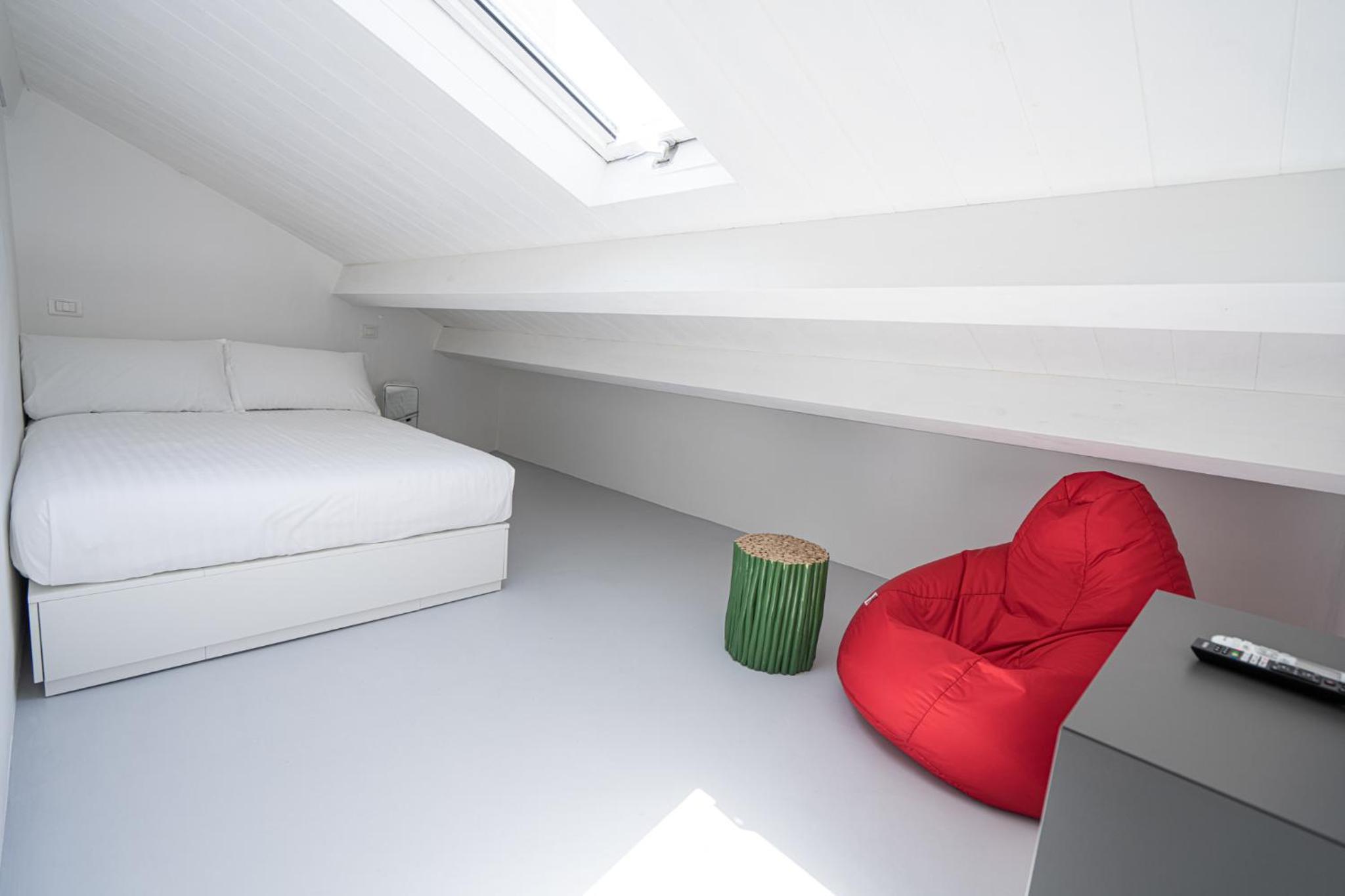 Double Room with Private Bathroom photo 3