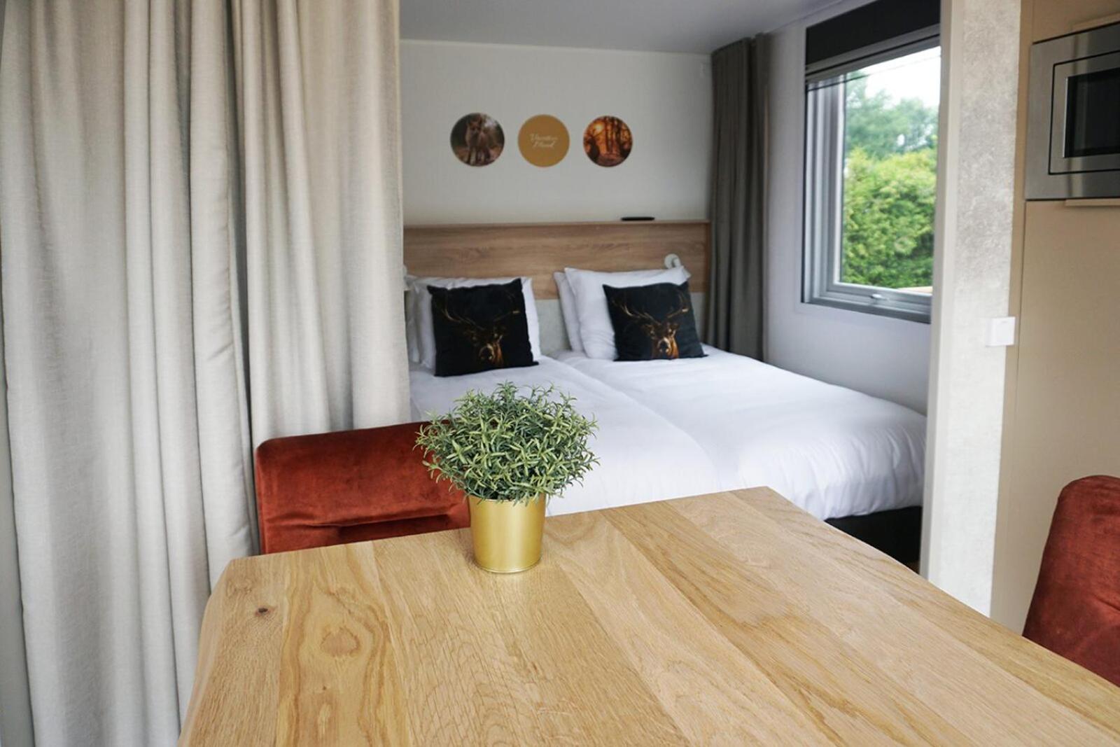 Standard Twin Room with Garden View - Photo 1