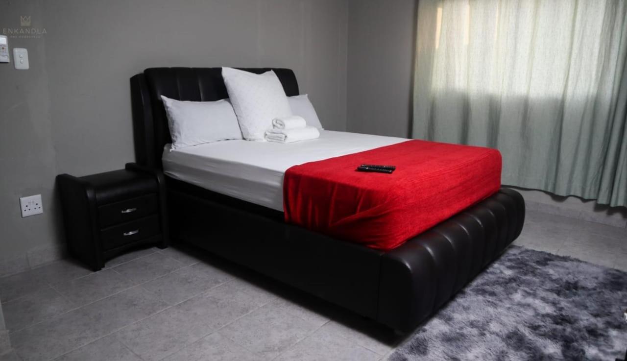 Deluxe Family Suite photo 3