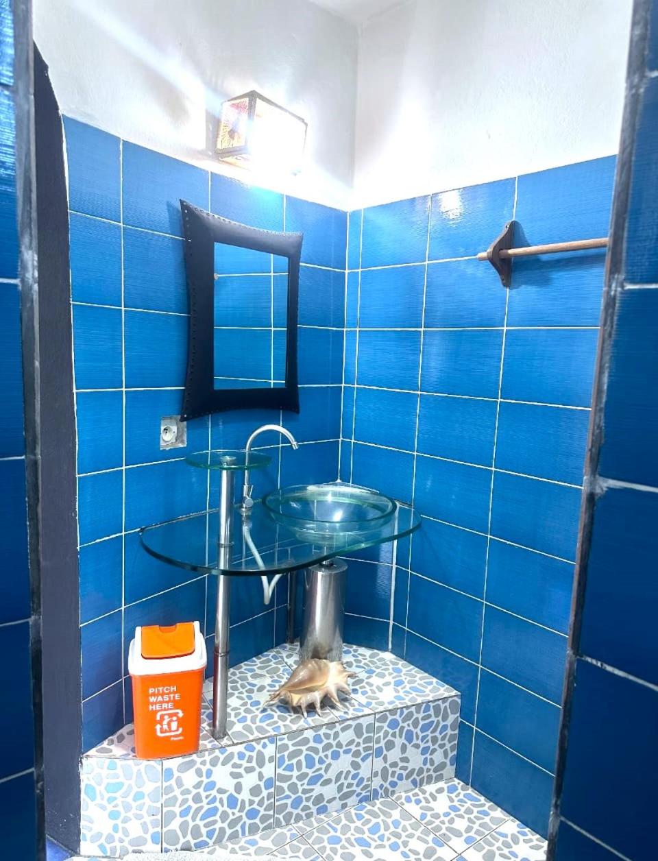 Double Room with Private Bathroom photo 2