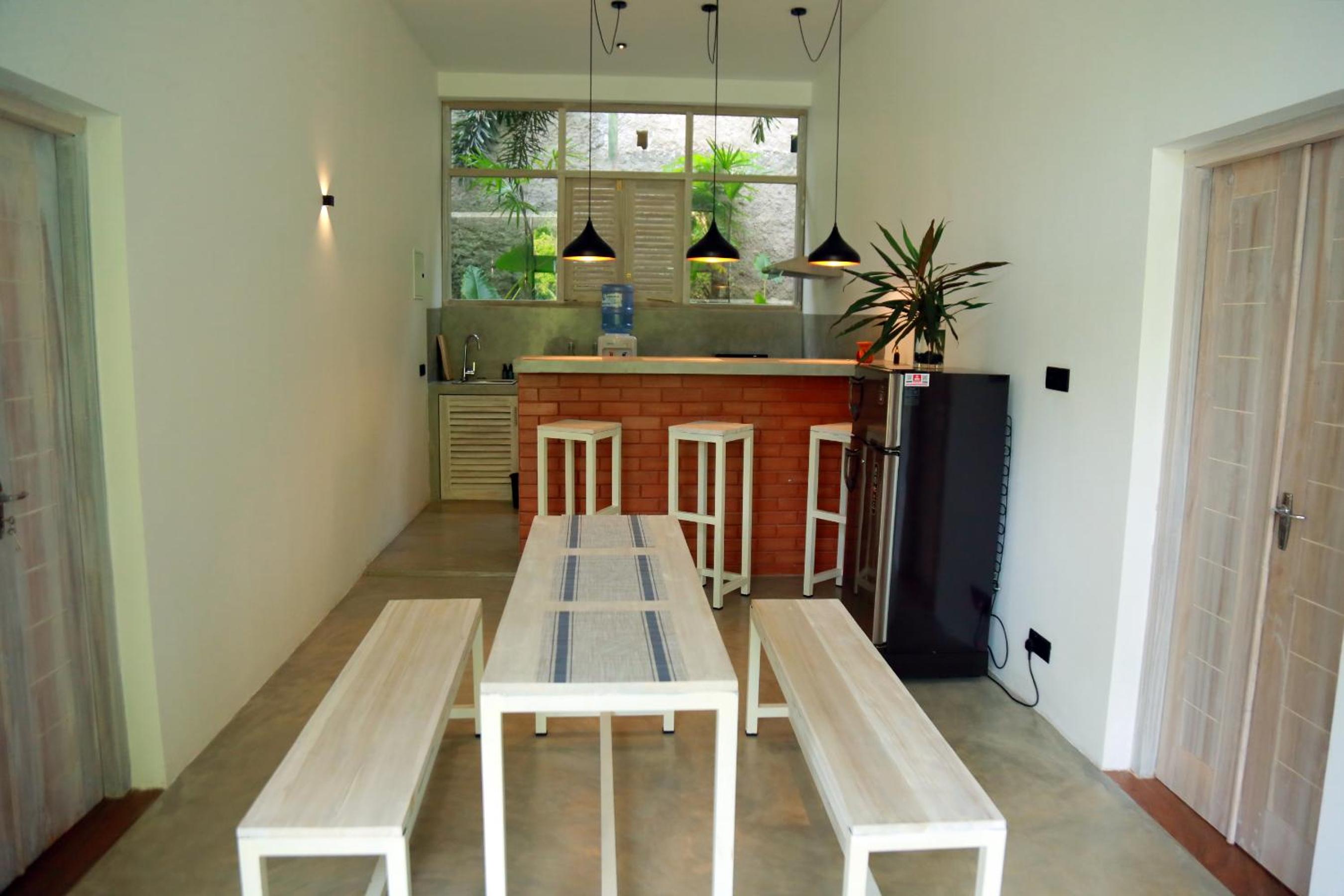 Deluxe Two-Bedroom Apartment with Garden View photo 2