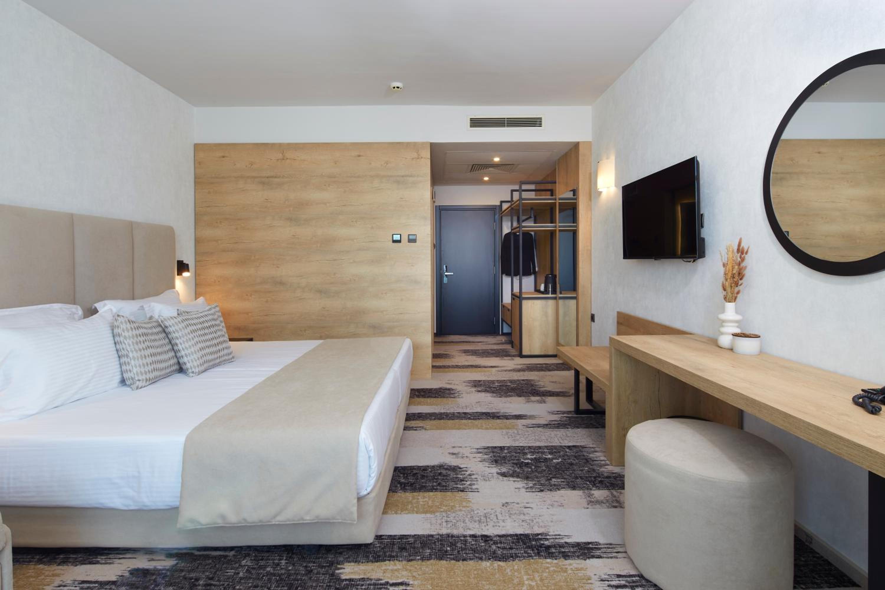 Double Room with Balcony photo 3