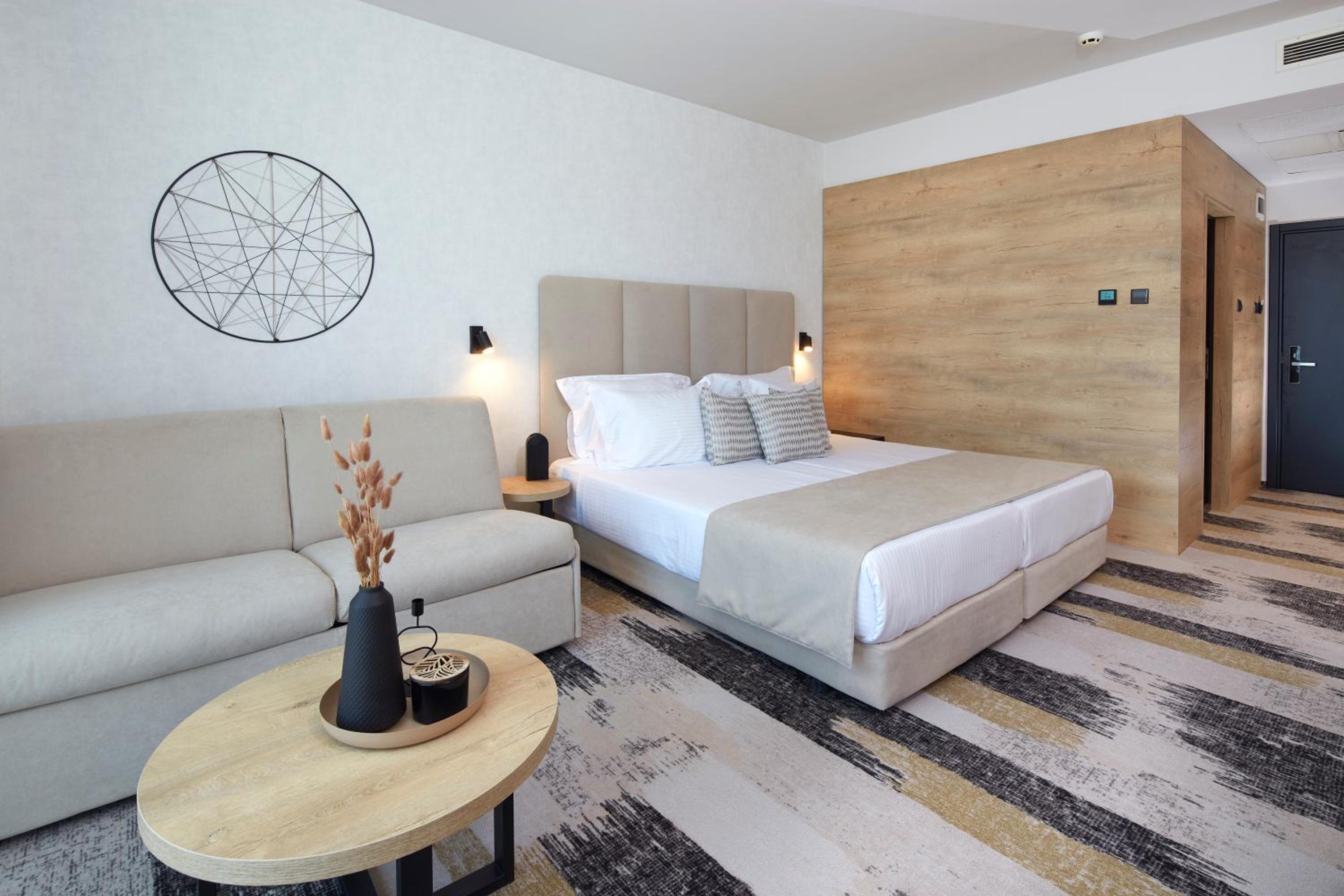 Double Room with Balcony photo 1