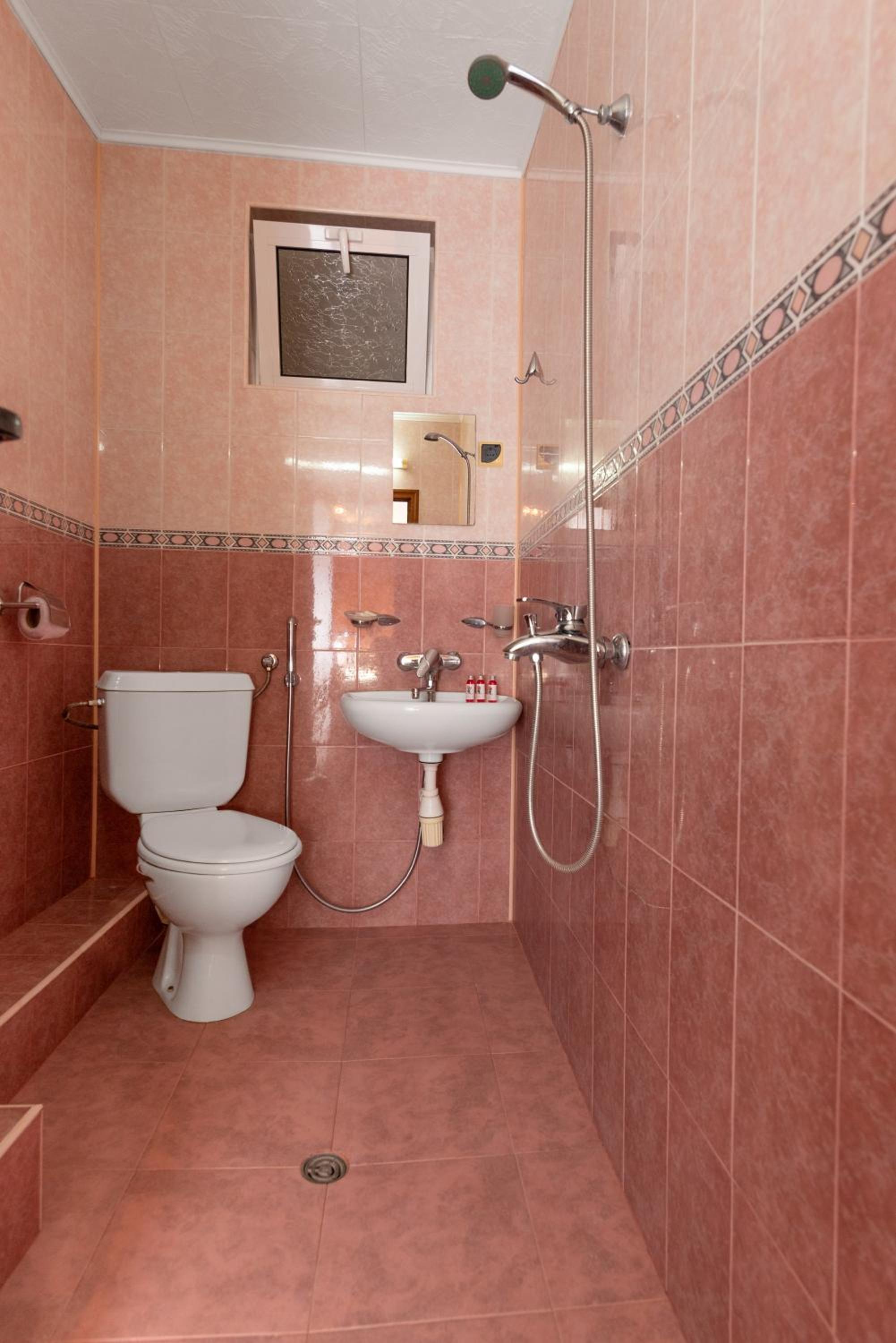 Deluxe Double Room with Balcony and Sea View photo 2