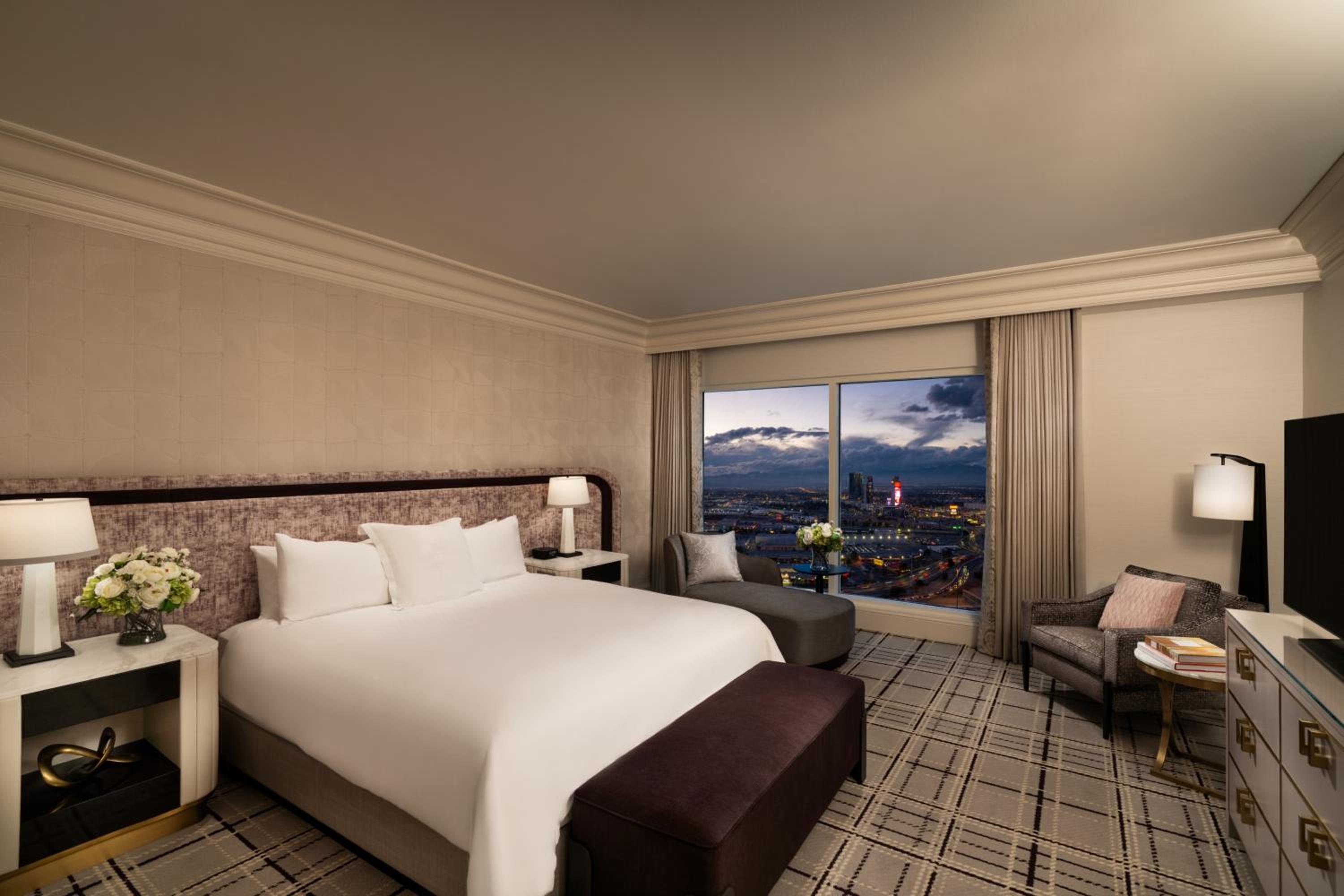 Bellagio Suite - Photo 1