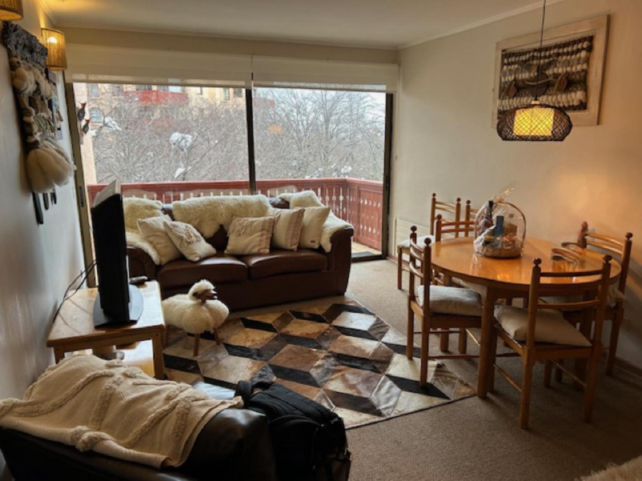 Apartment with View and Balcony photo 1