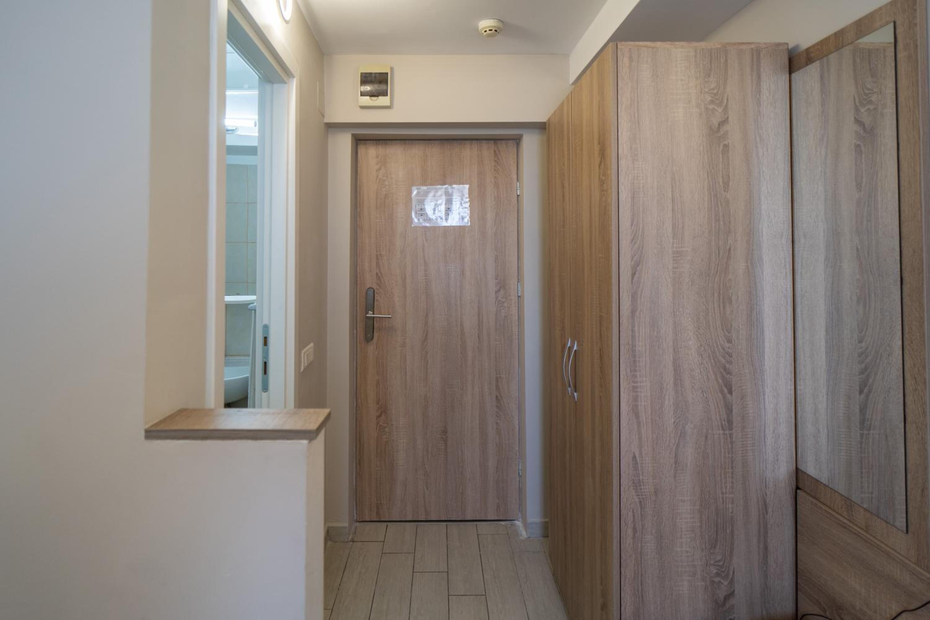 Standard Double Room - Photo 2