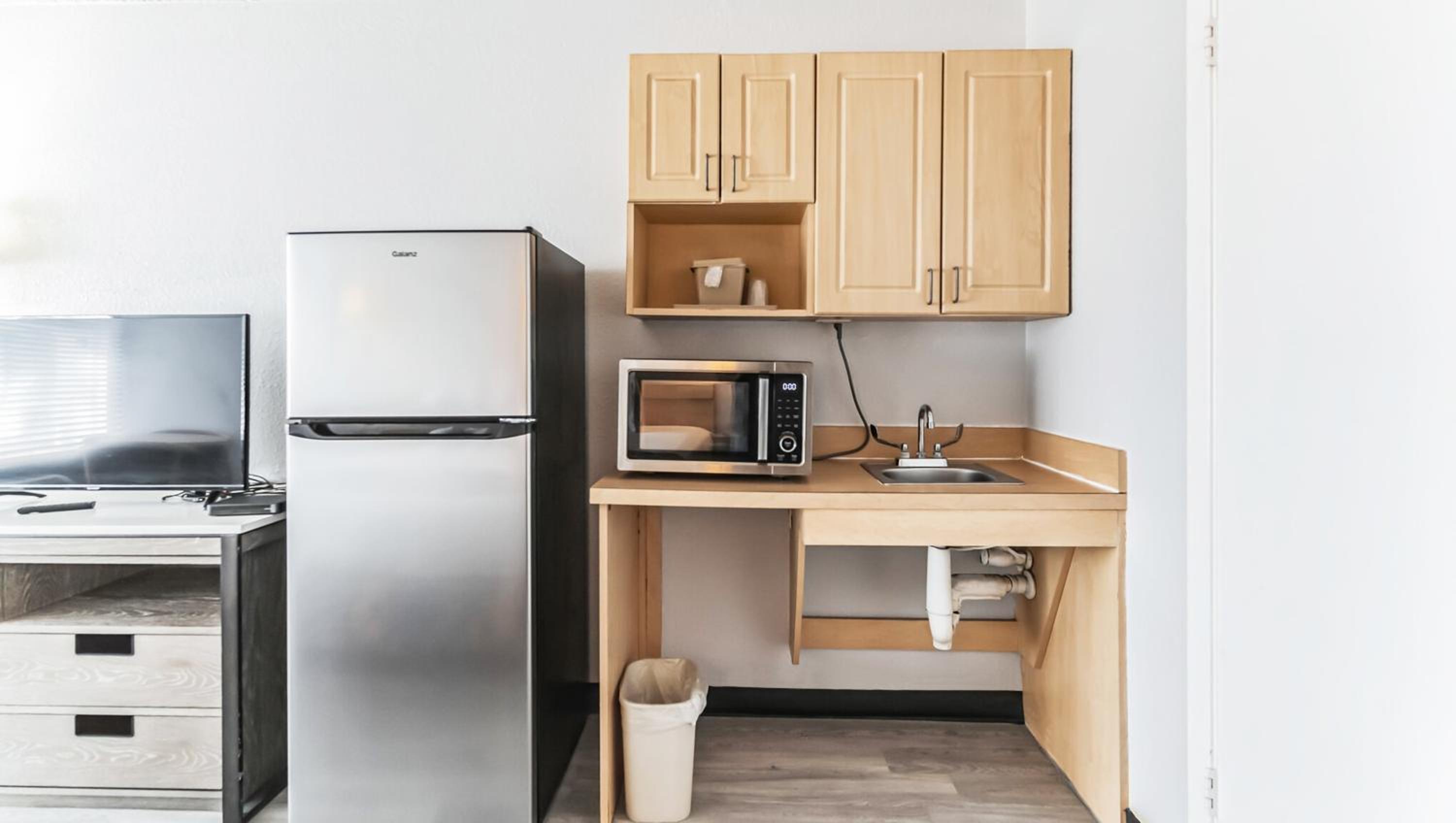 King Room - Disability Access/Non-Smoking - Photo 6