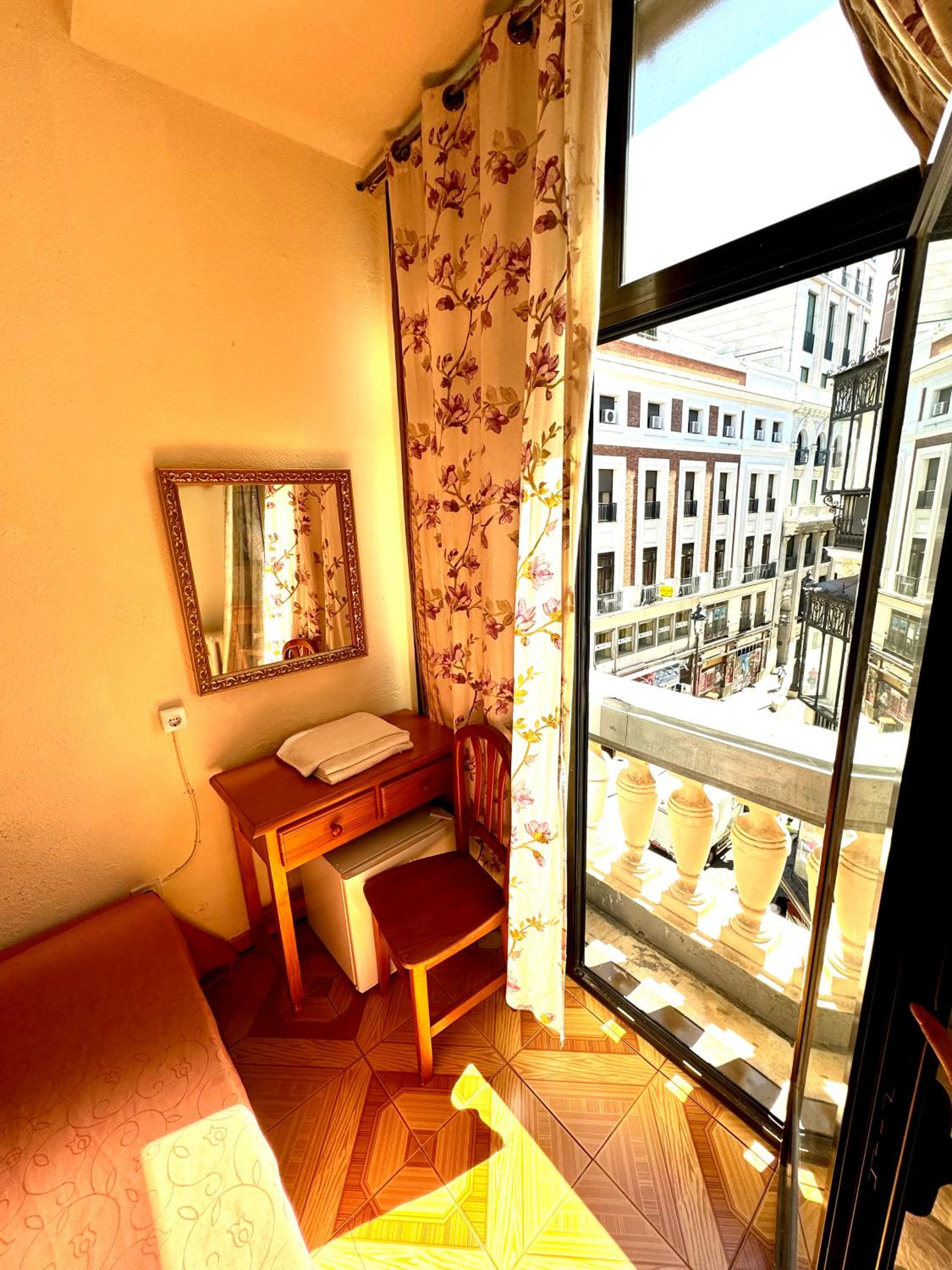 Triple Room photo 3