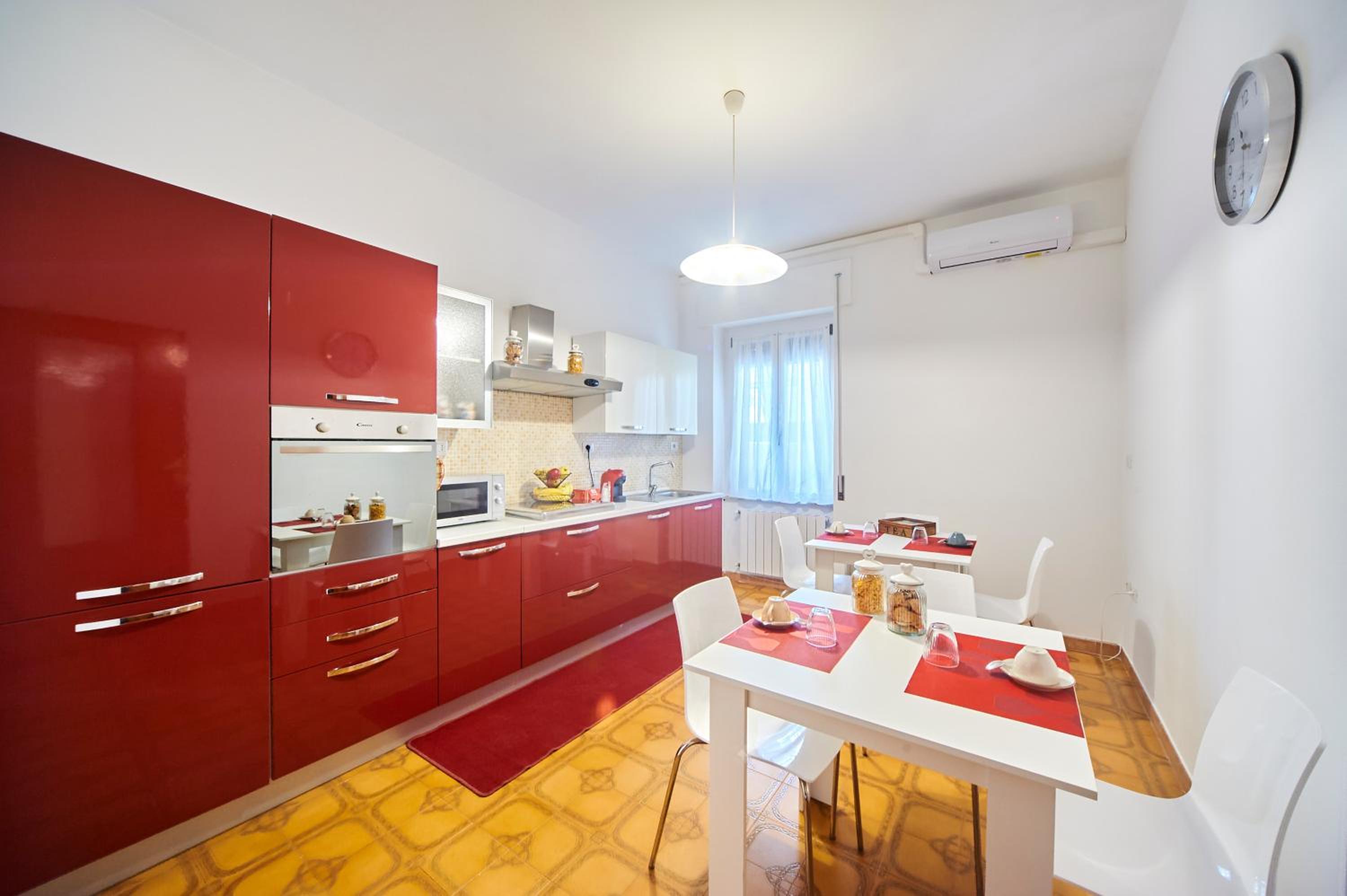 Triple Room with Private External Bathroom - Photo 10