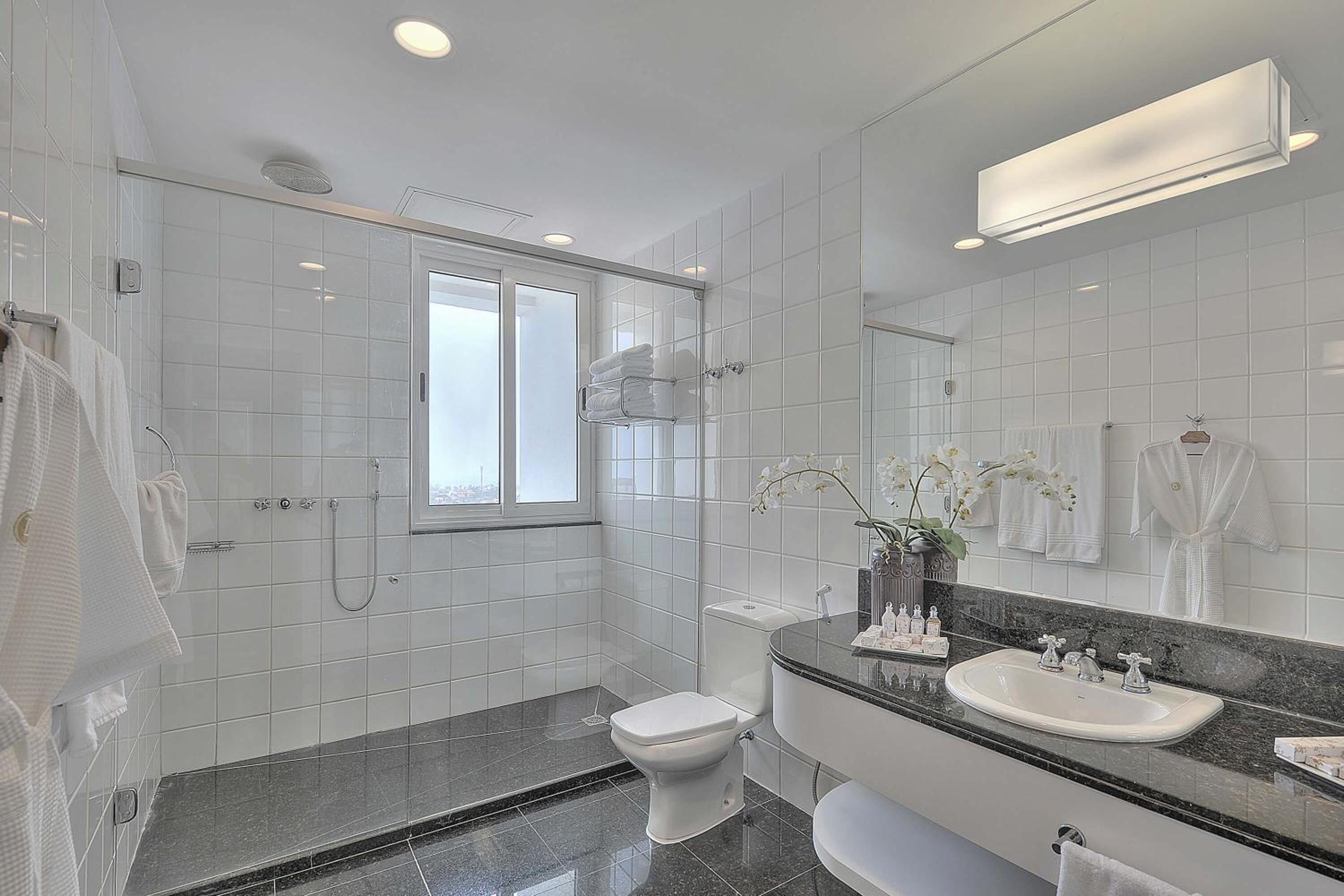 Executive Suite with Sea View