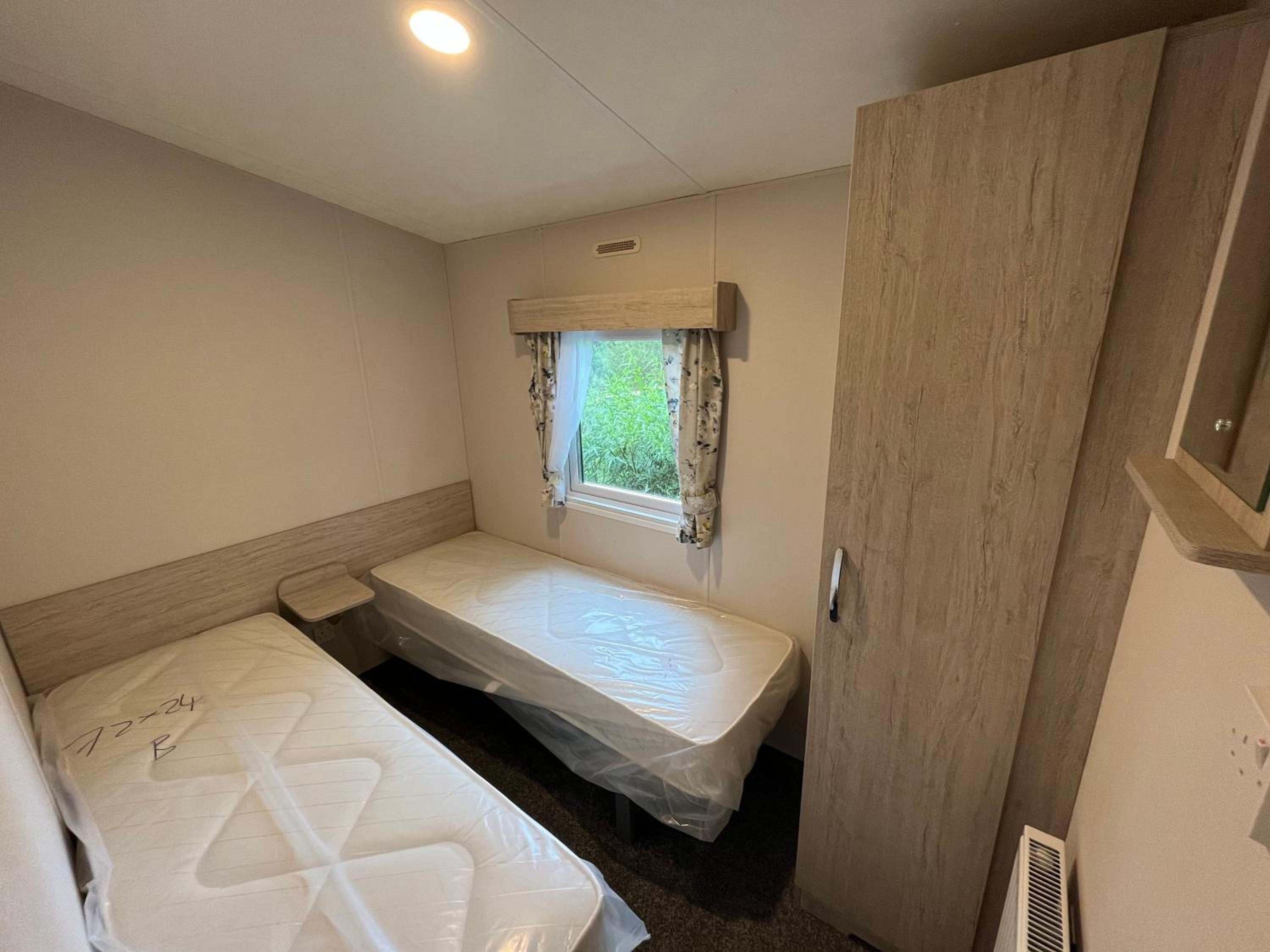 Double Room with Park View photo 2