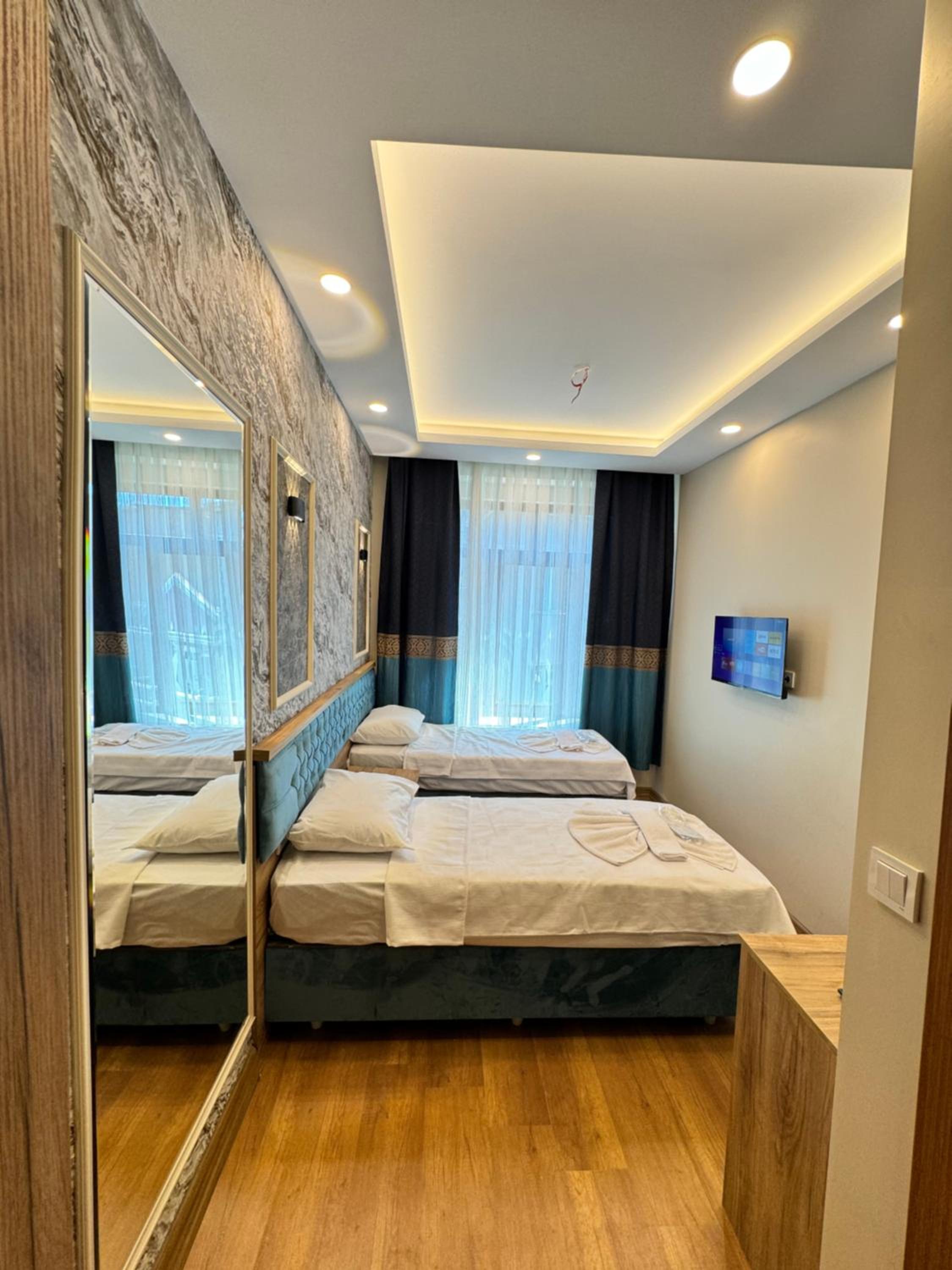 Double or Twin Room photo 2