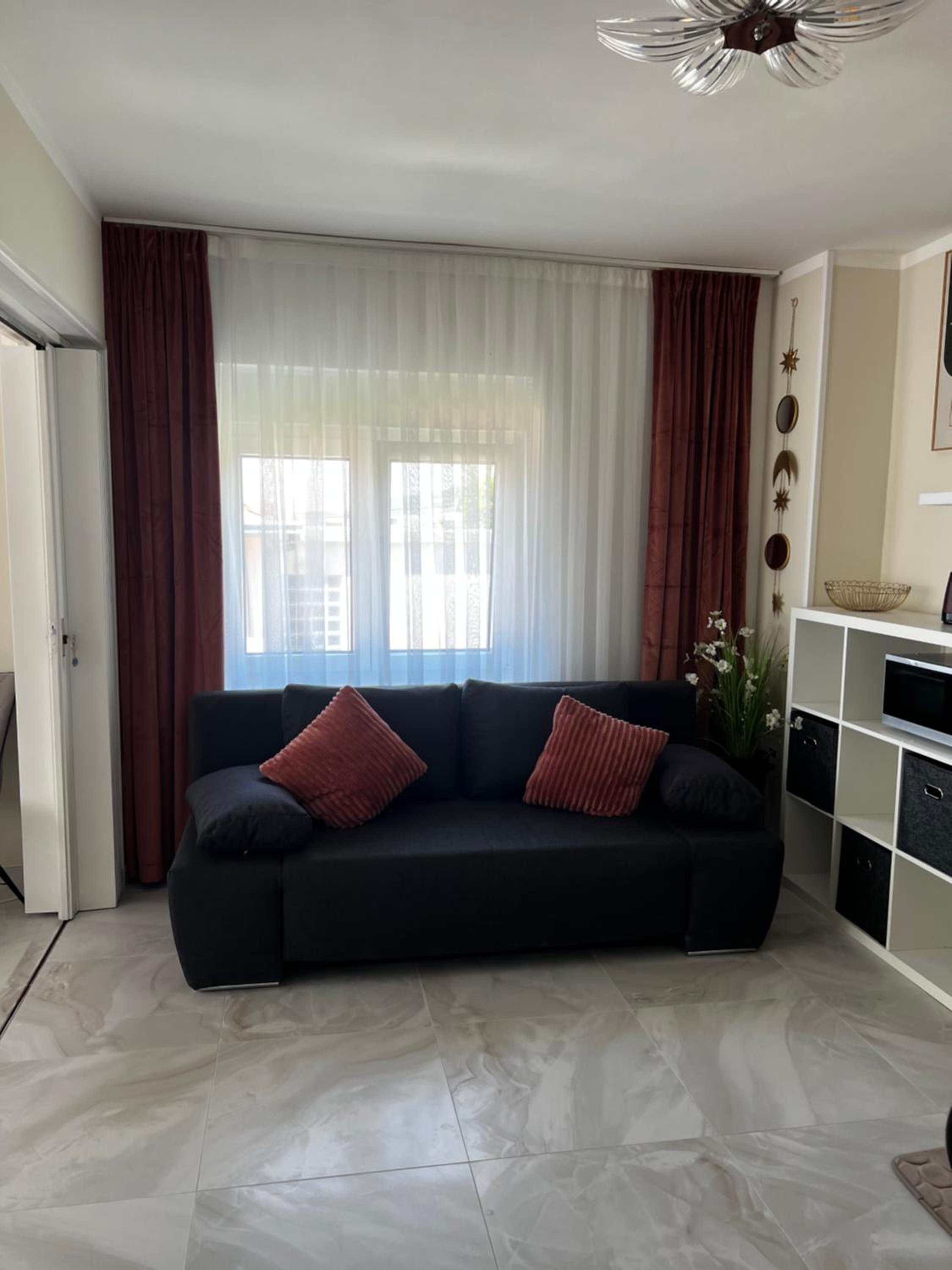Deluxe Apartment - Photo 2