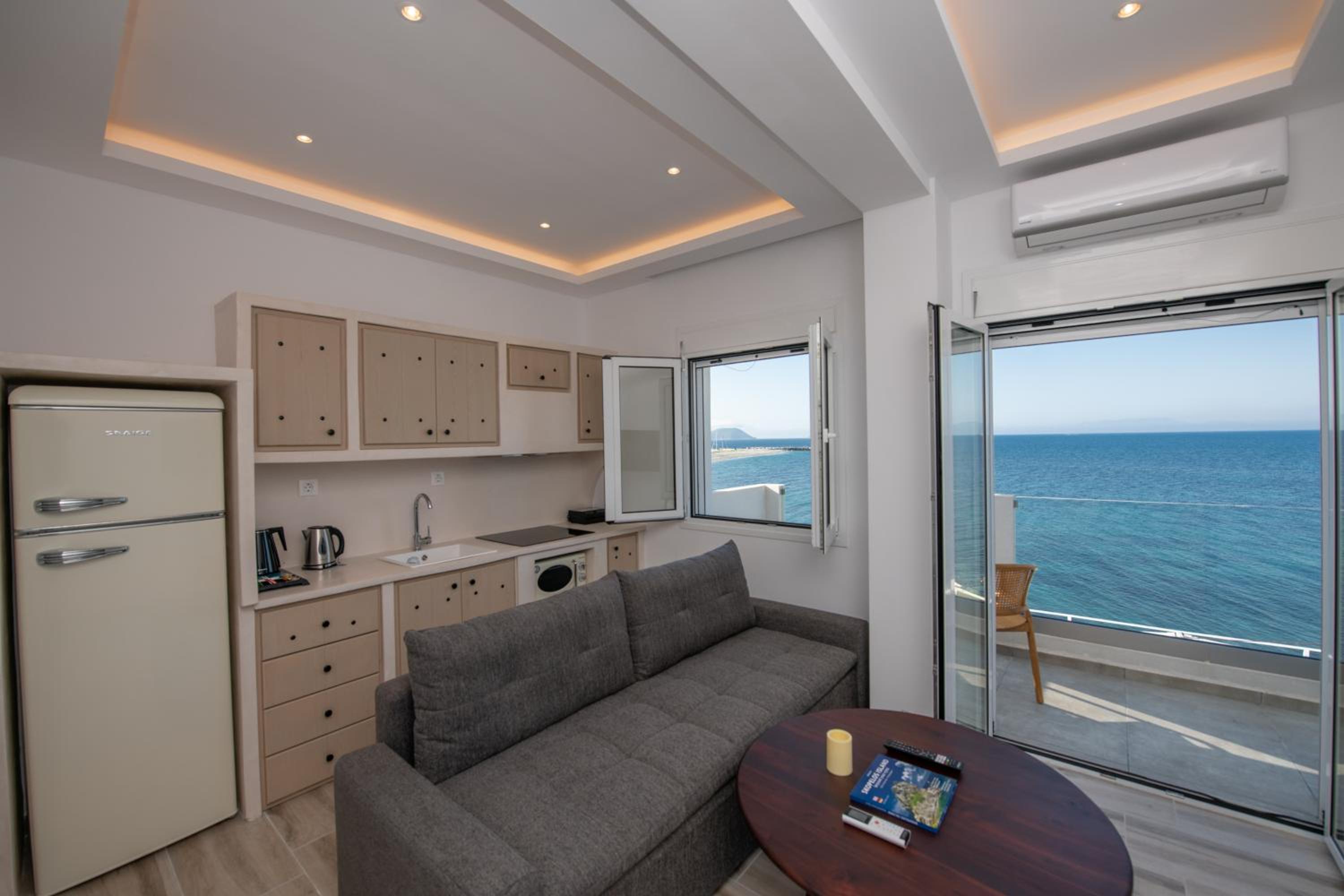 Superior Two-Bedroom Deluxe Apartment with Ocean View
