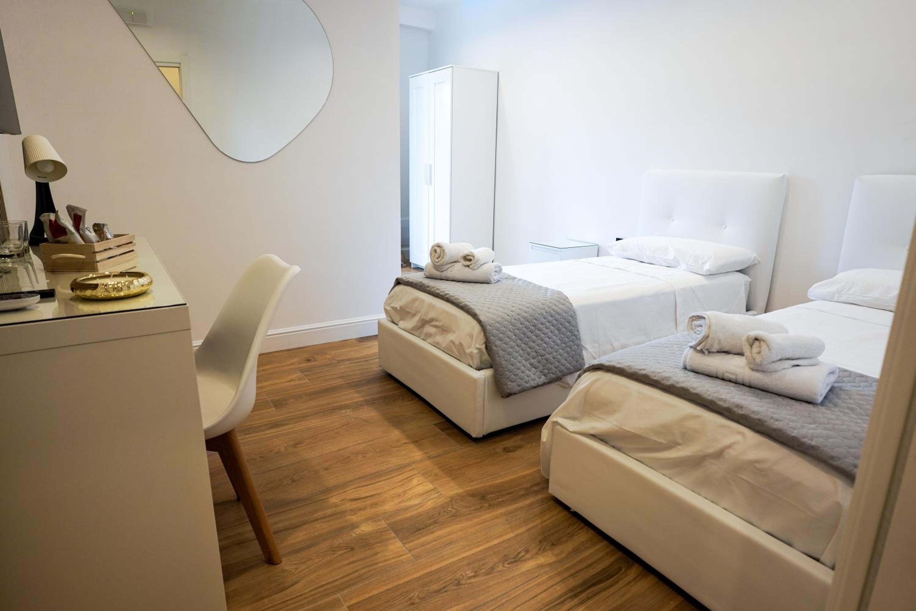 Twin Room with Balcony