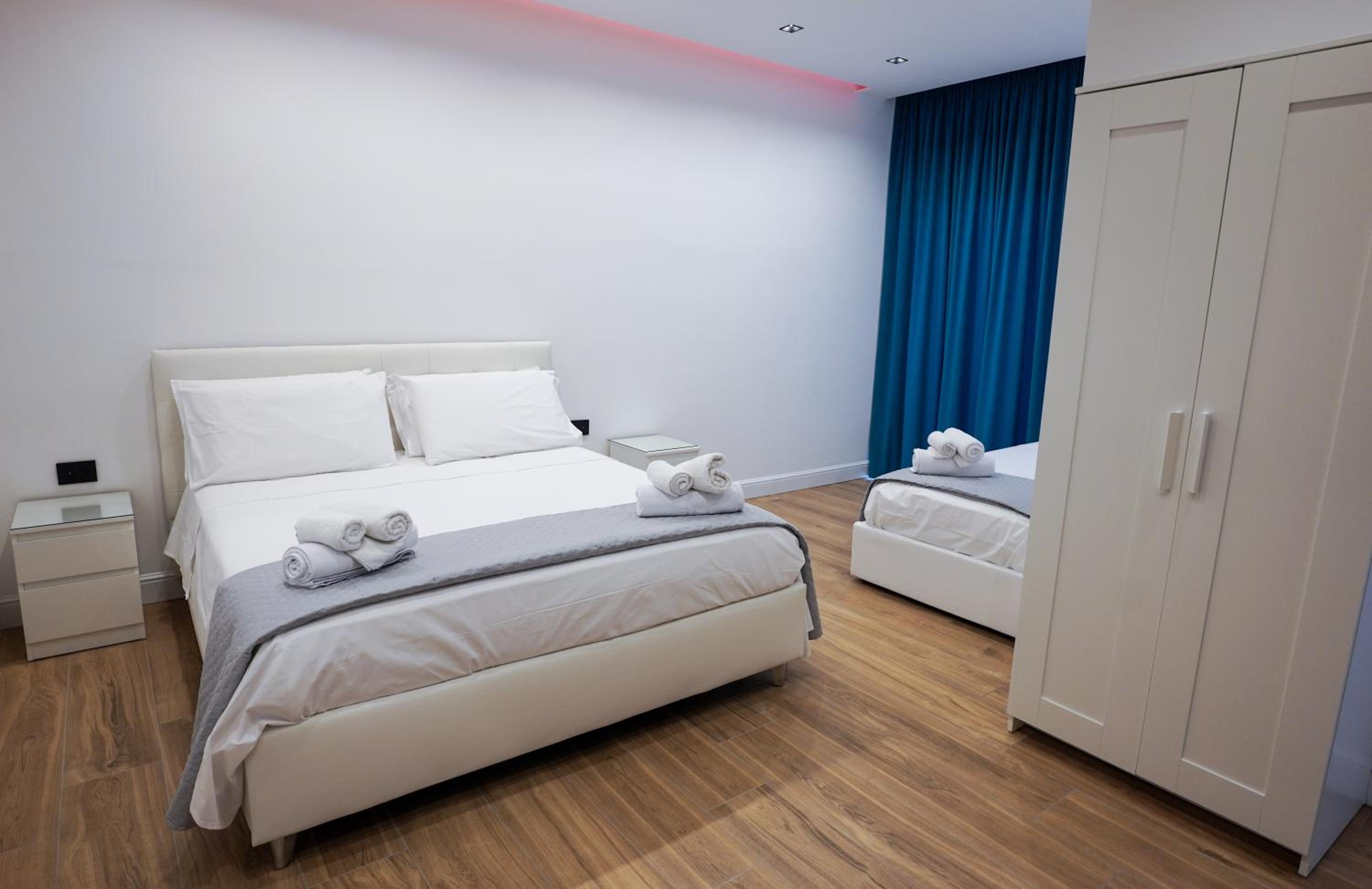 Triple Room with Balcony