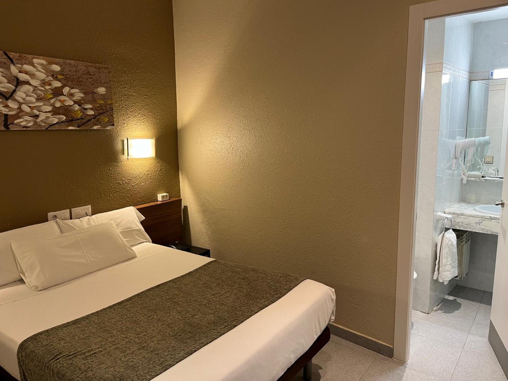 Double Room photo 3