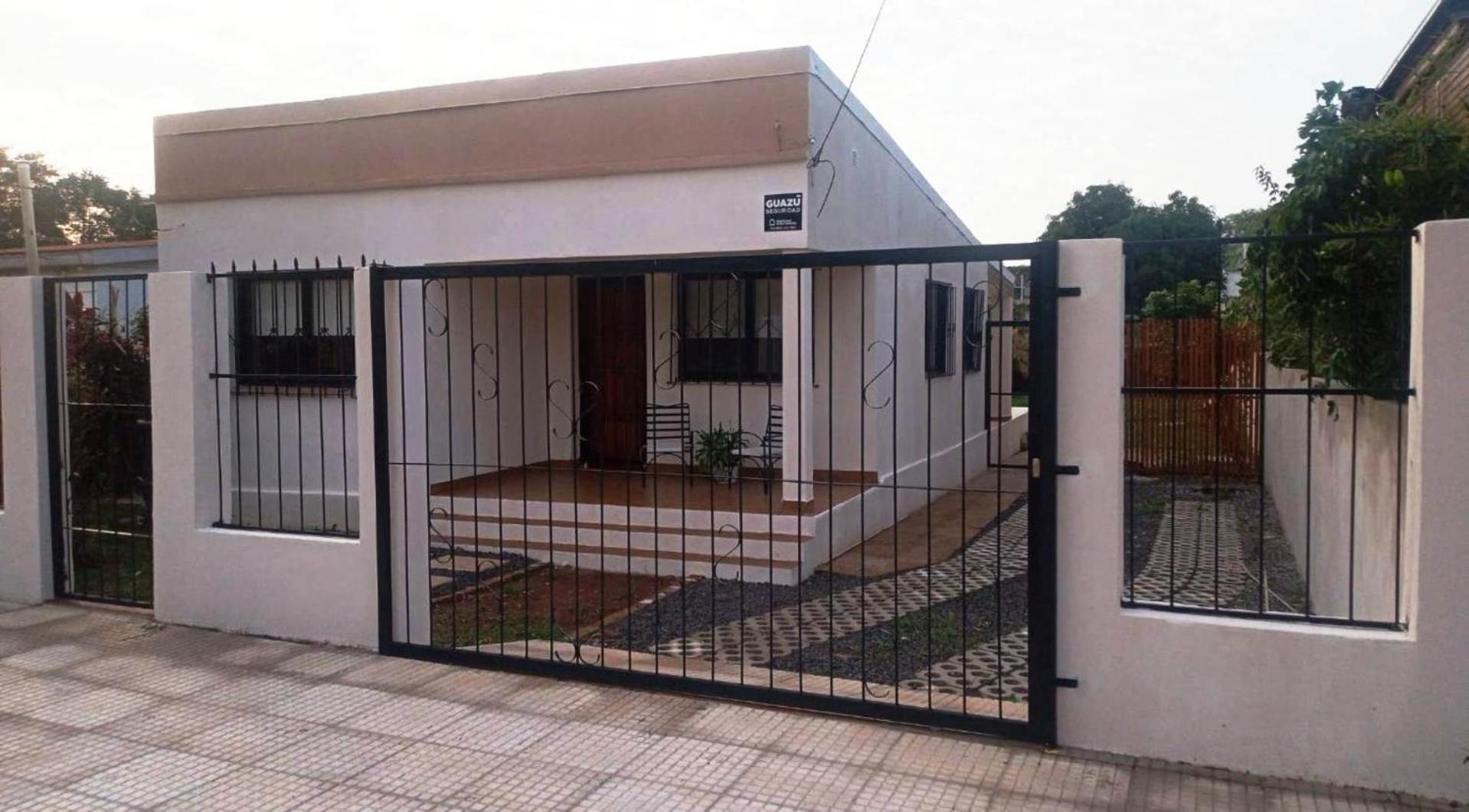 Two-Bedroom House photo 2